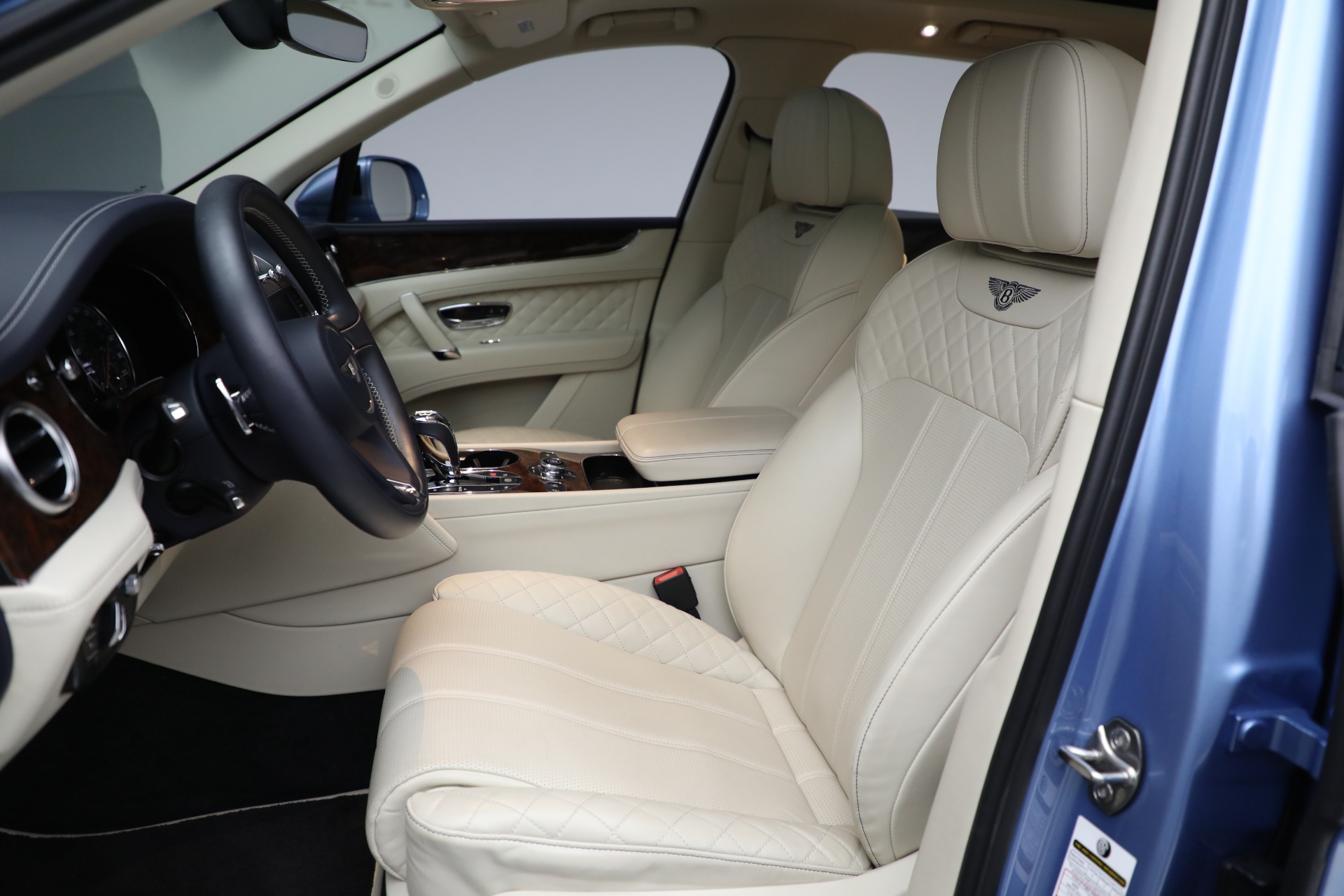 Used-2018-Bentley-Bentayga-W12-Signature