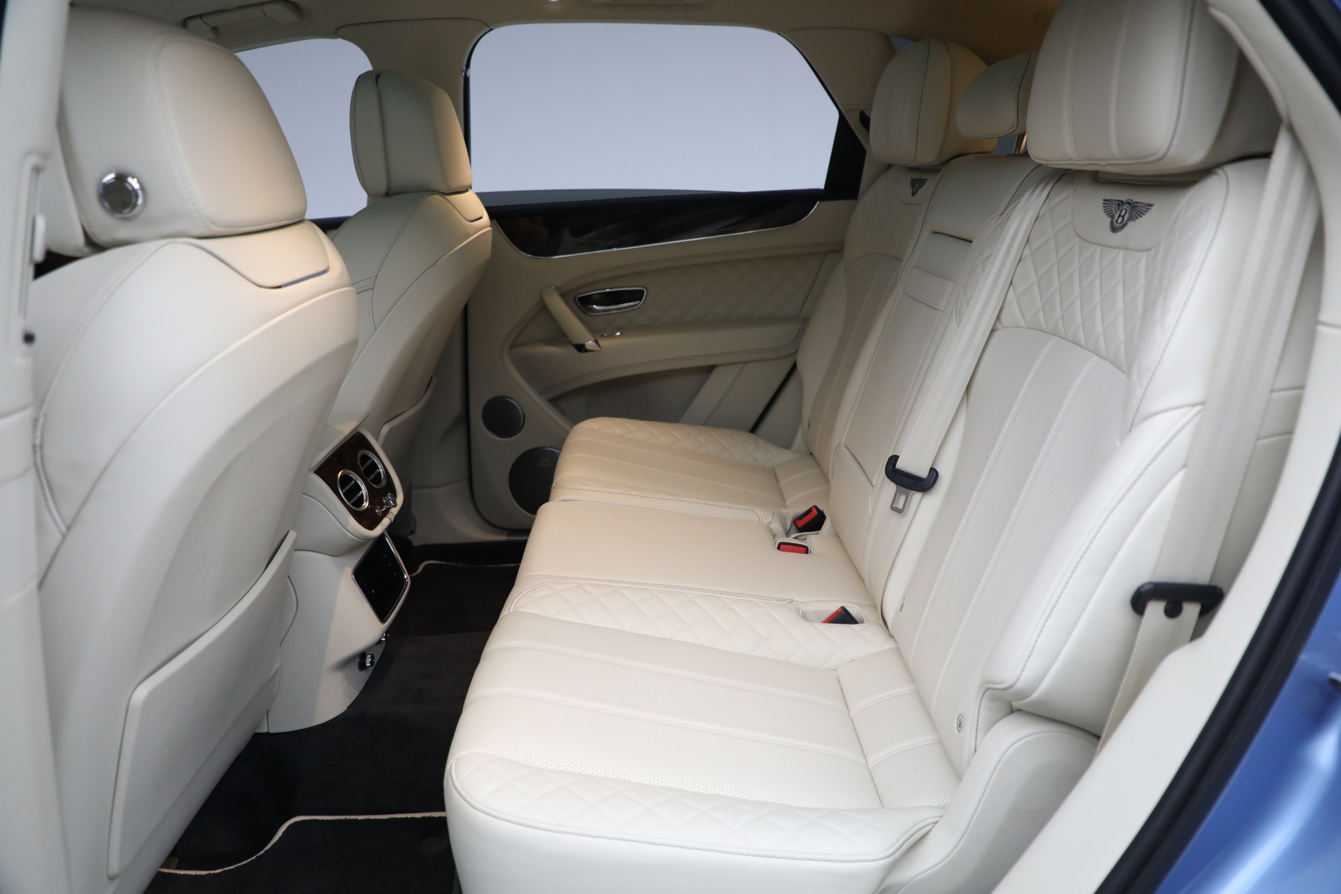 Used-2018-Bentley-Bentayga-W12-Signature