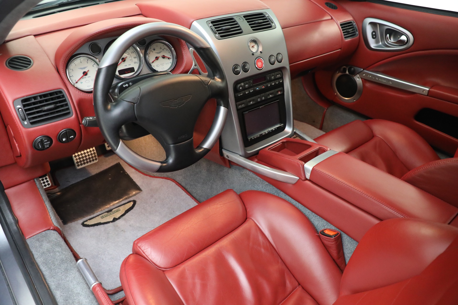 Used-2003-Aston-Martin-V12-Vanquish