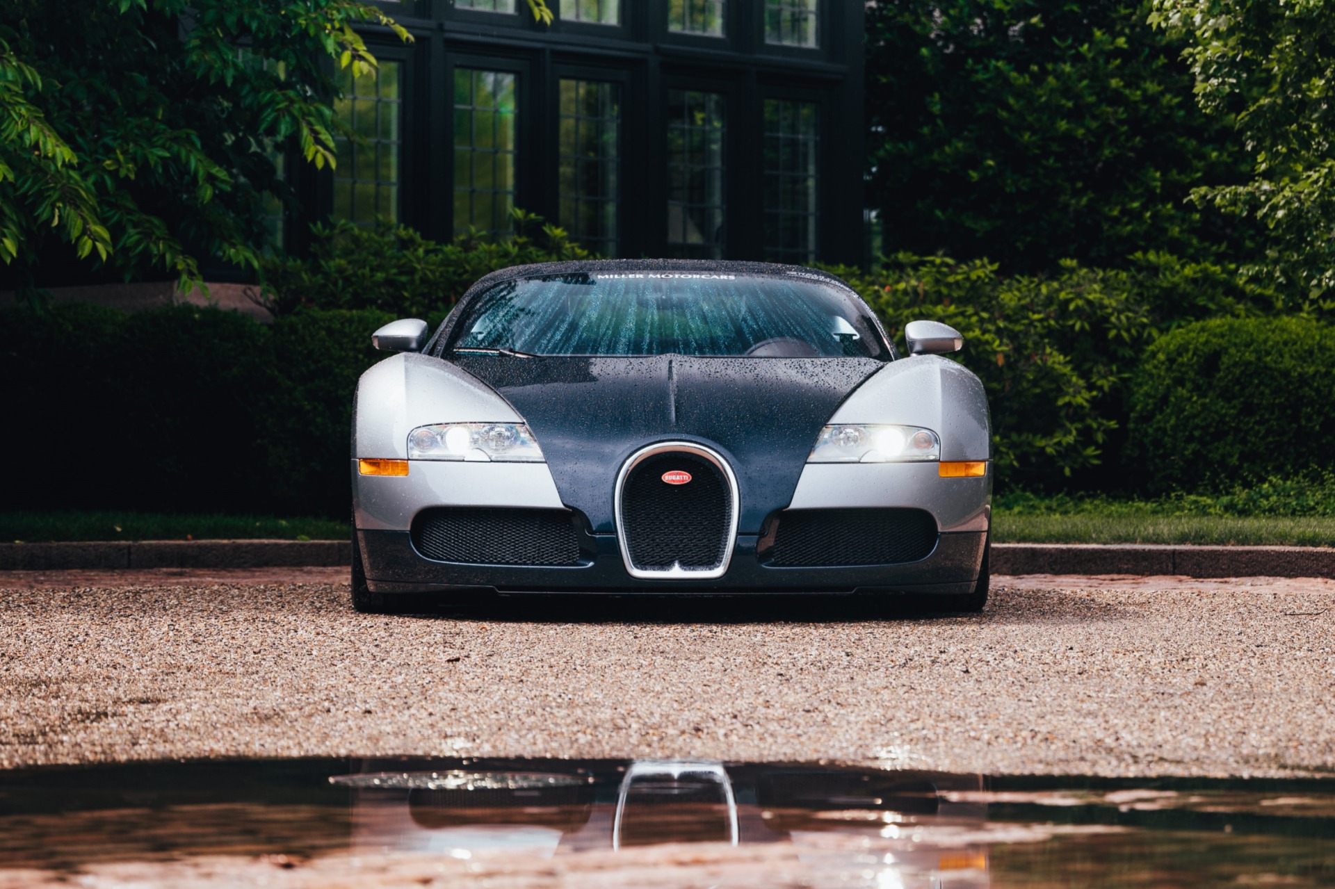 Used-2006-Bugatti-Veyron-164