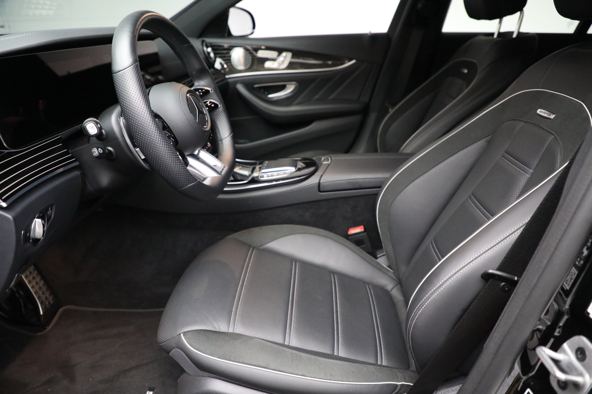 Used-2021-Mercedes-Benz-E-Class-AMG-E-63-S