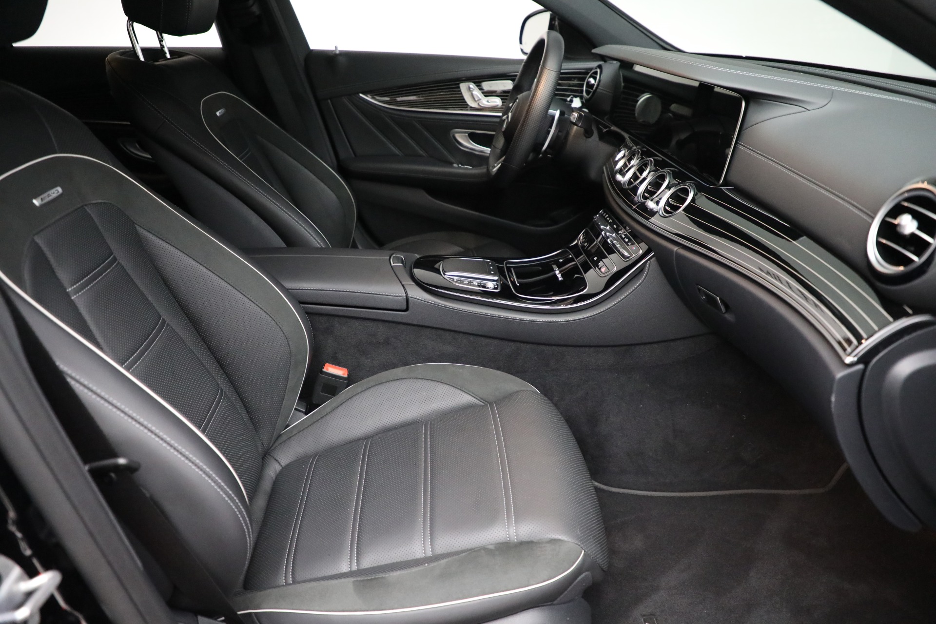 Used-2021-Mercedes-Benz-E-Class-AMG-E-63-S