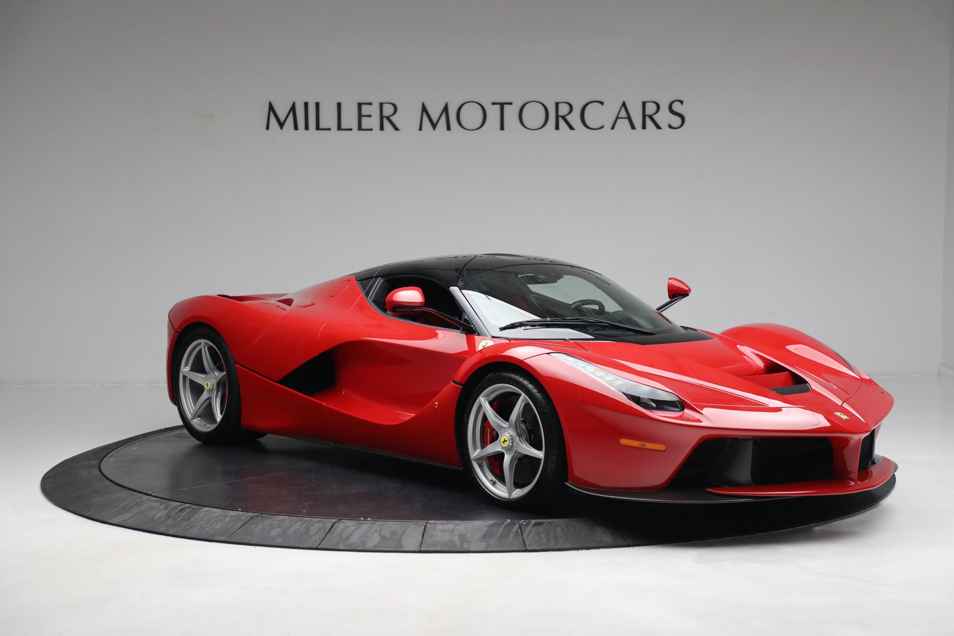 Used-2014-Ferrari-LaFerrari