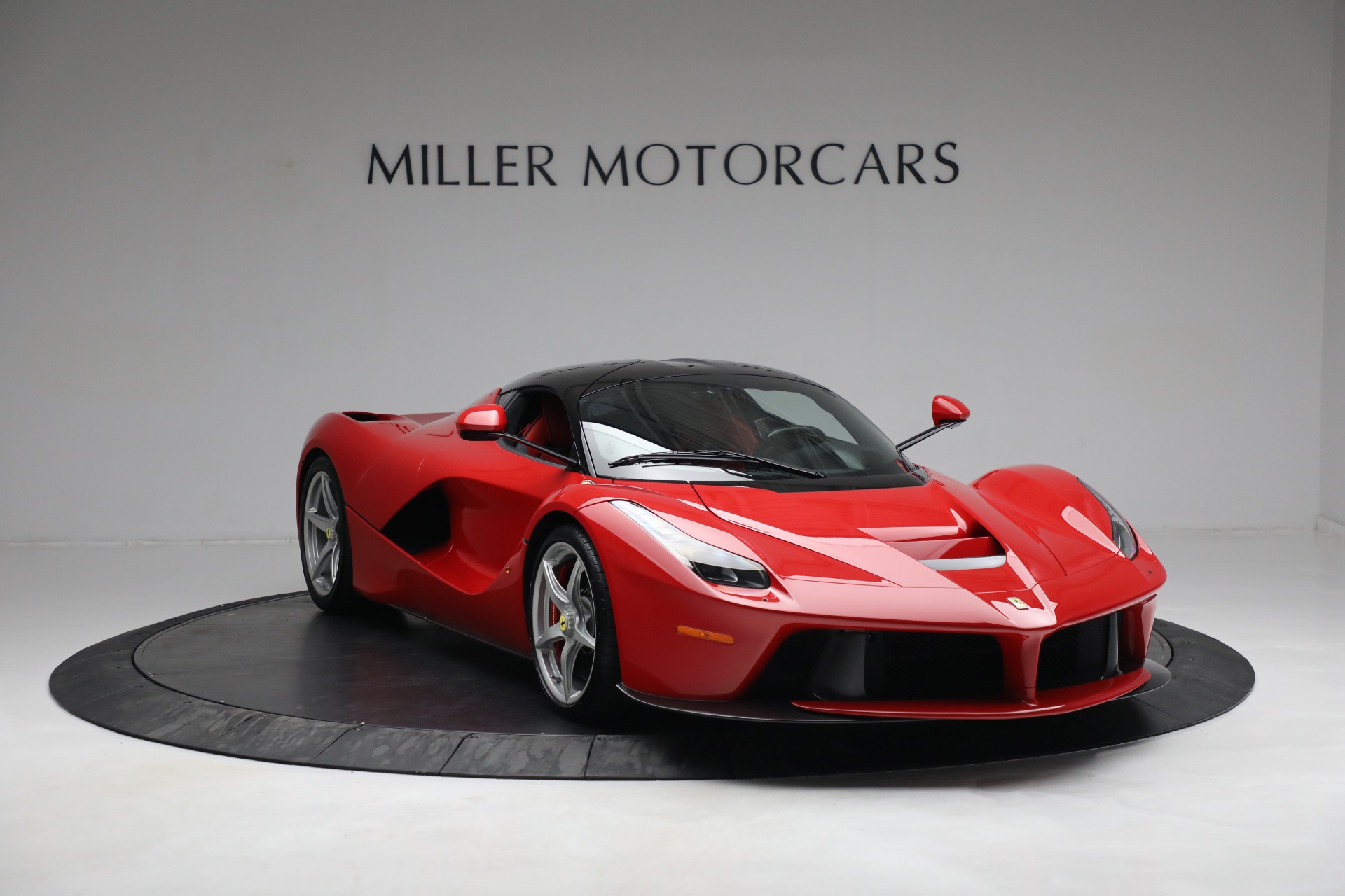 Used-2014-Ferrari-LaFerrari