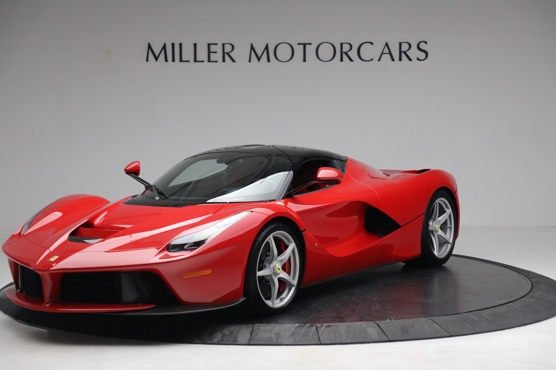 Used-2014-Ferrari-LaFerrari