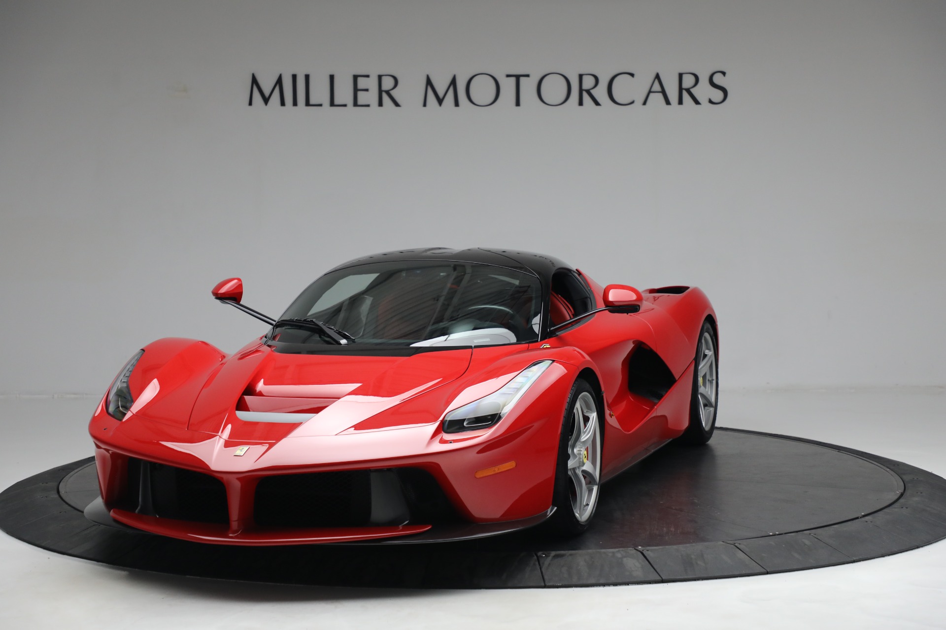 Used-2014-Ferrari-LaFerrari