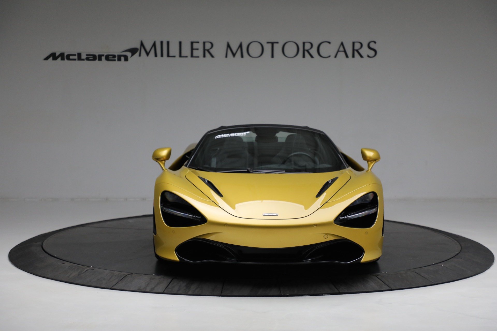 Used-2020-McLaren-720S-Spider