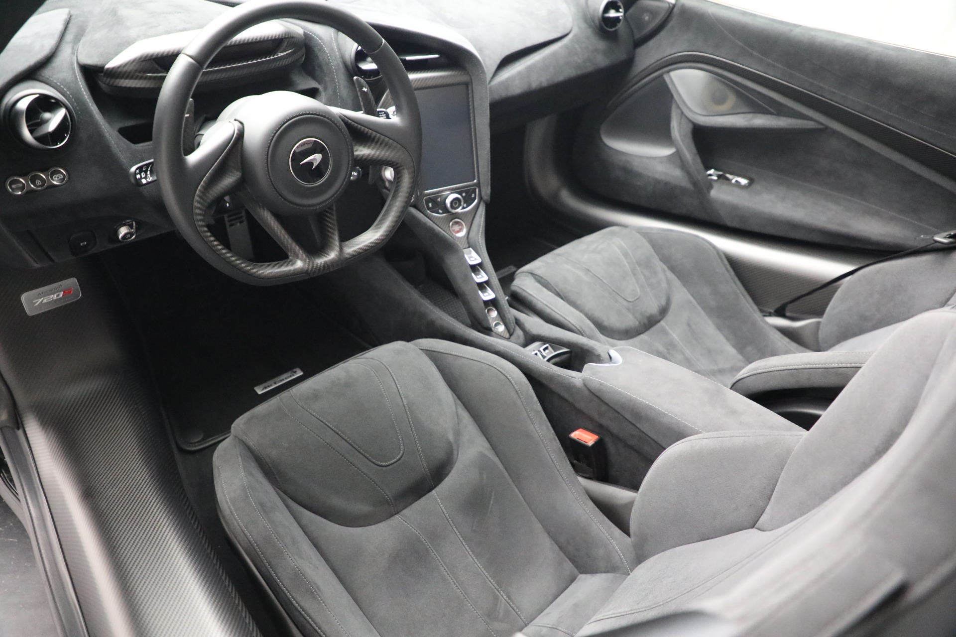 Used-2020-McLaren-720S-Spider