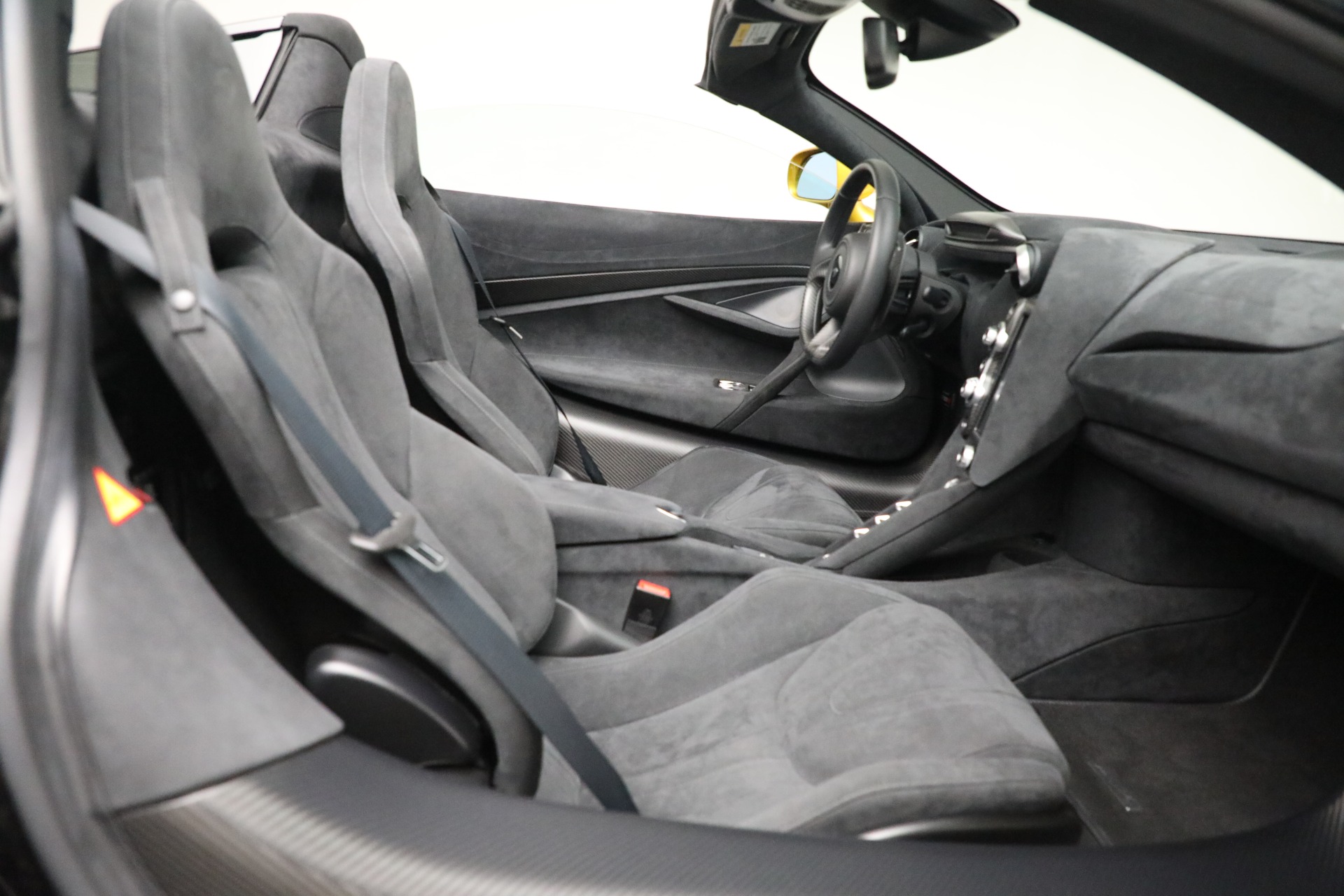 Used-2020-McLaren-720S-Spider