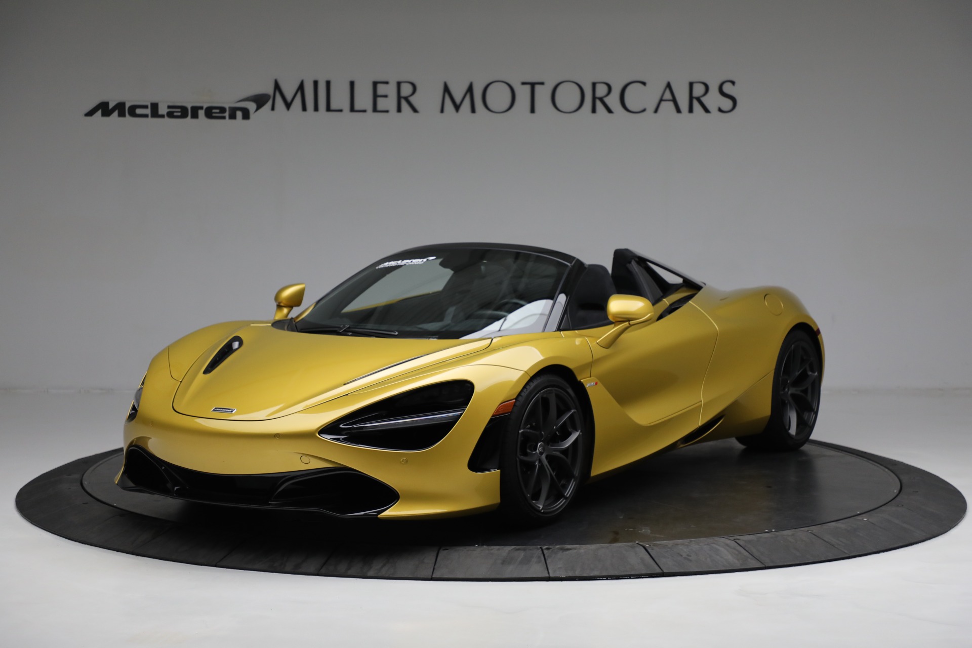 Used-2020-McLaren-720S-Spider