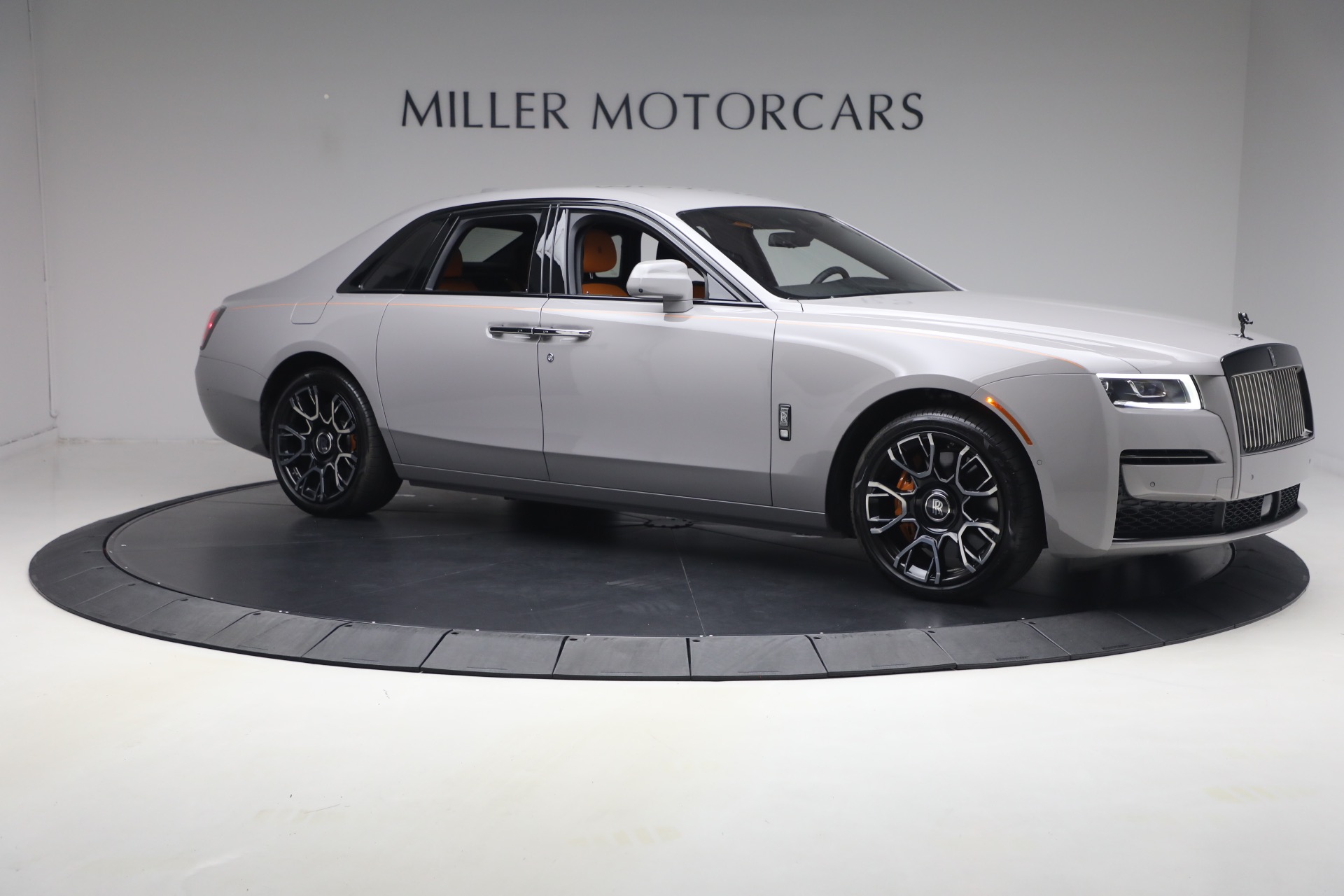 Used-2023-Rolls-Royce-Black-Badge-Ghost
