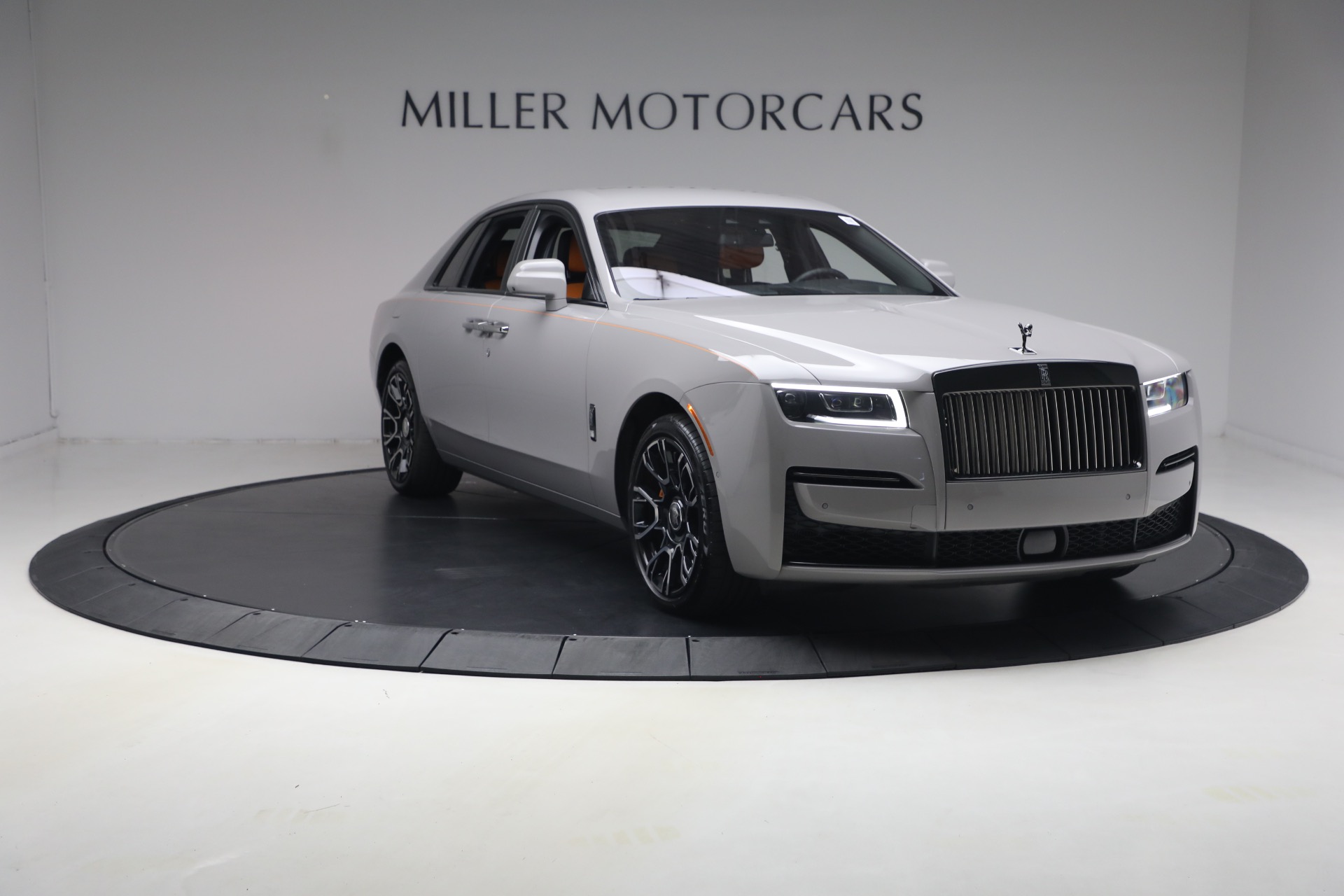Used-2023-Rolls-Royce-Black-Badge-Ghost