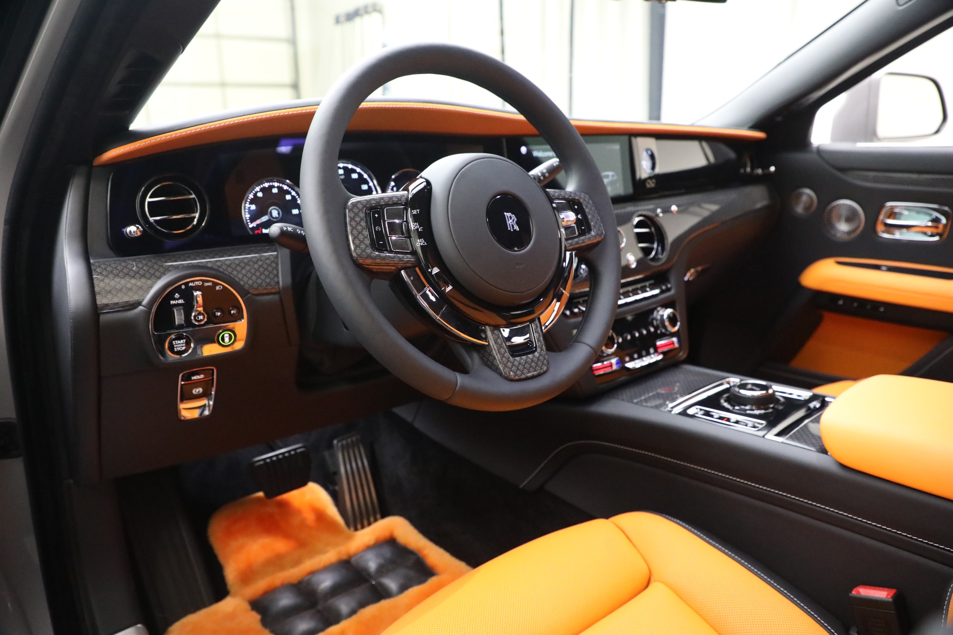 New-2023-Rolls-Royce-Black-Badge-Ghost