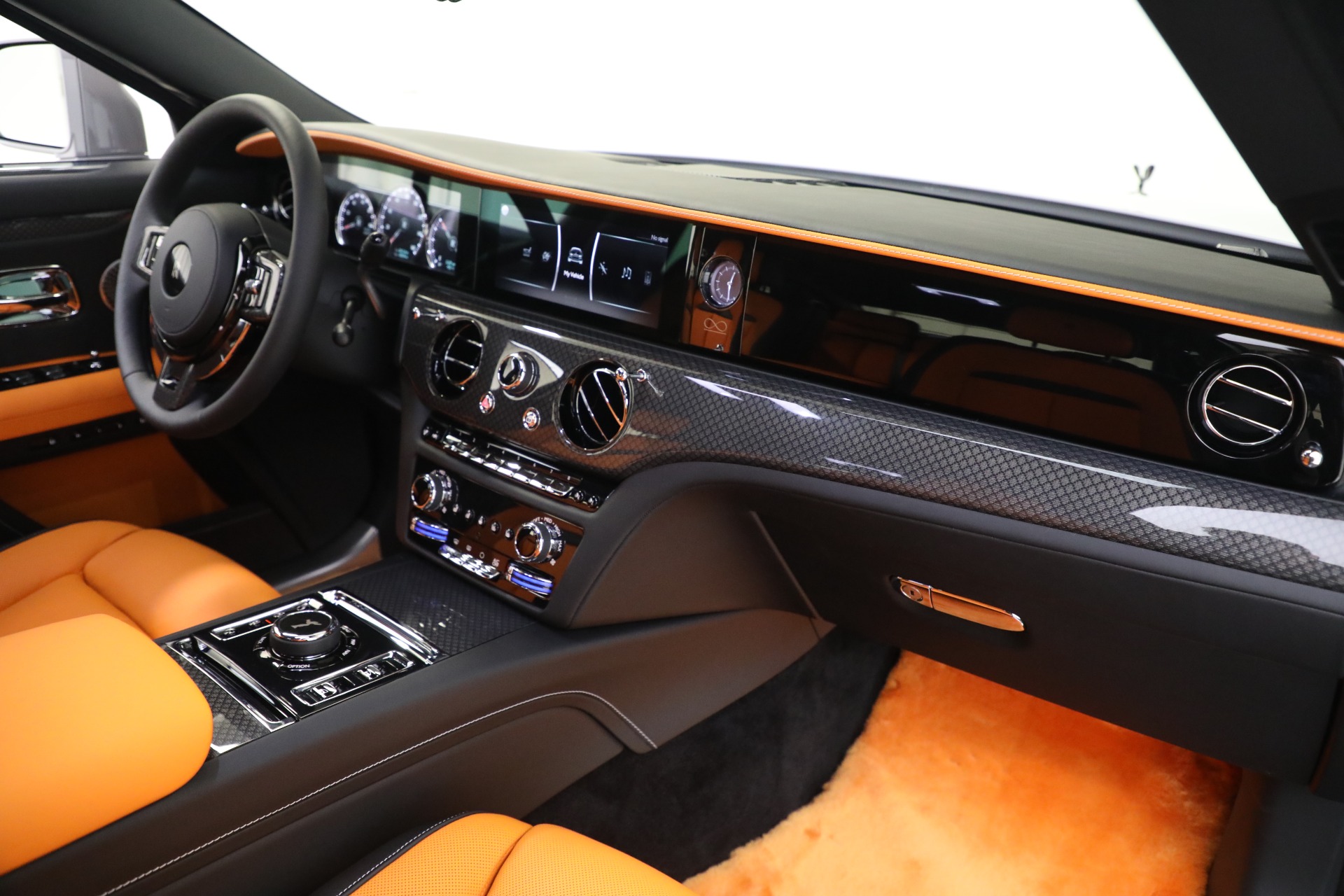 New-2023-Rolls-Royce-Black-Badge-Ghost