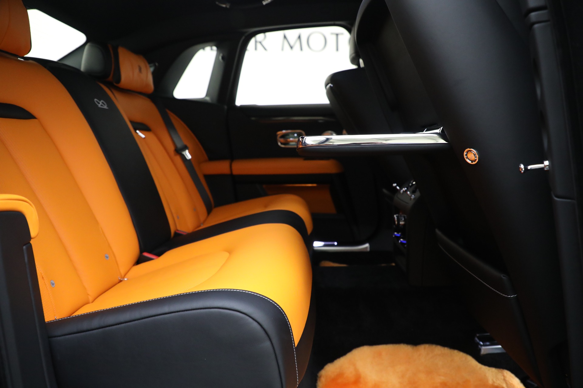 Used-2023-Rolls-Royce-Black-Badge-Ghost