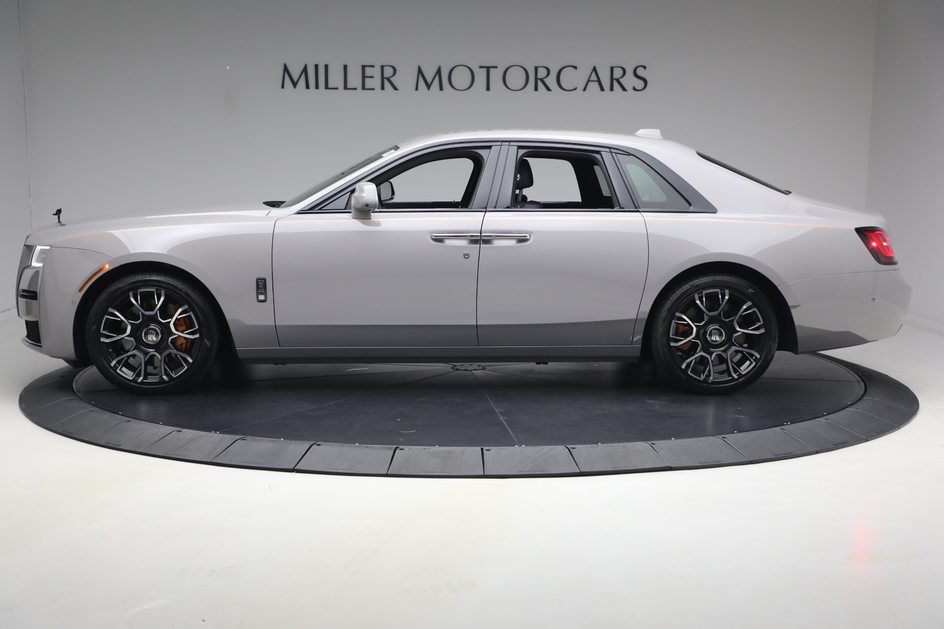 Used-2023-Rolls-Royce-Black-Badge-Ghost
