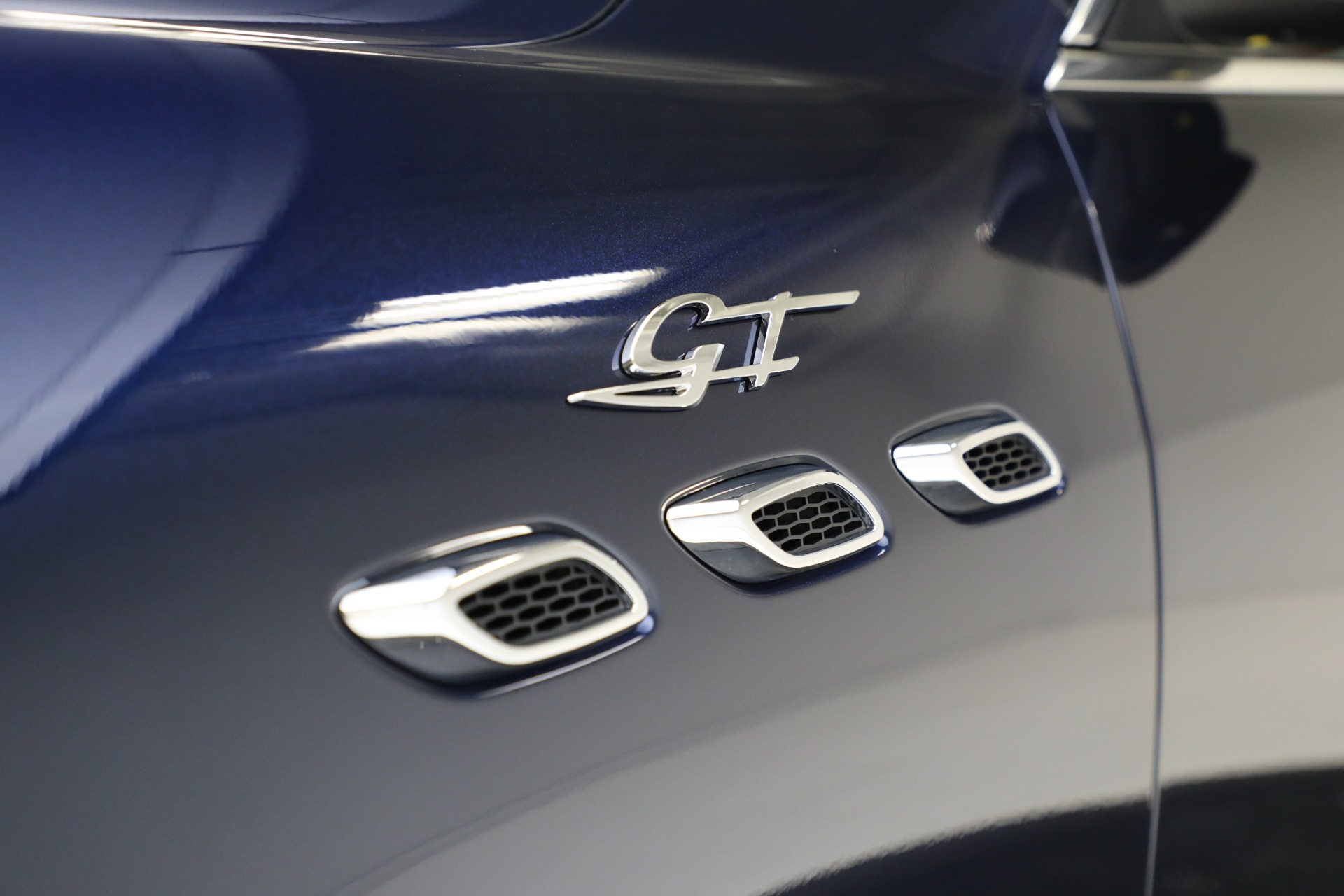 New-2023-Maserati-Levante-GT