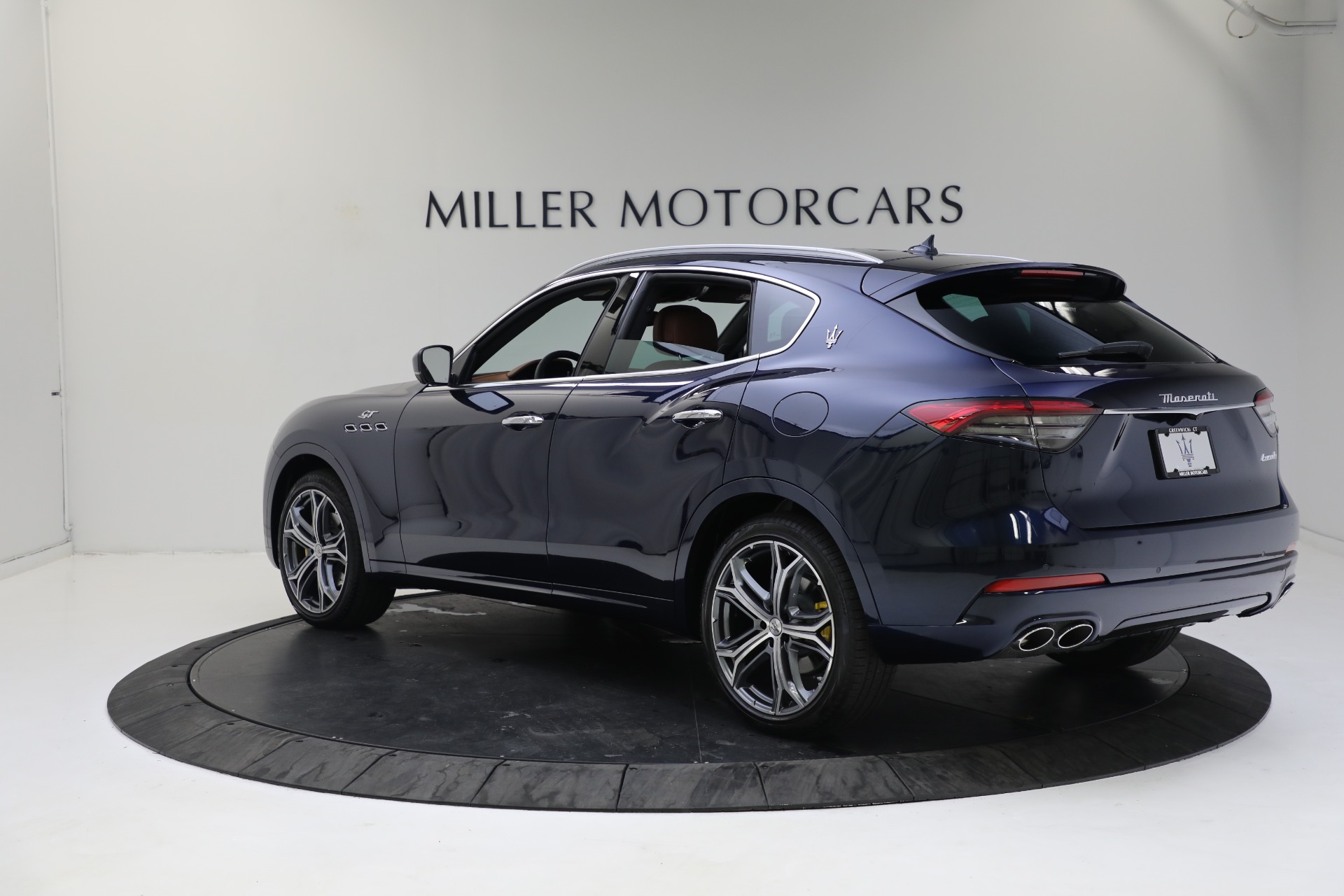 New-2023-Maserati-Levante-GT