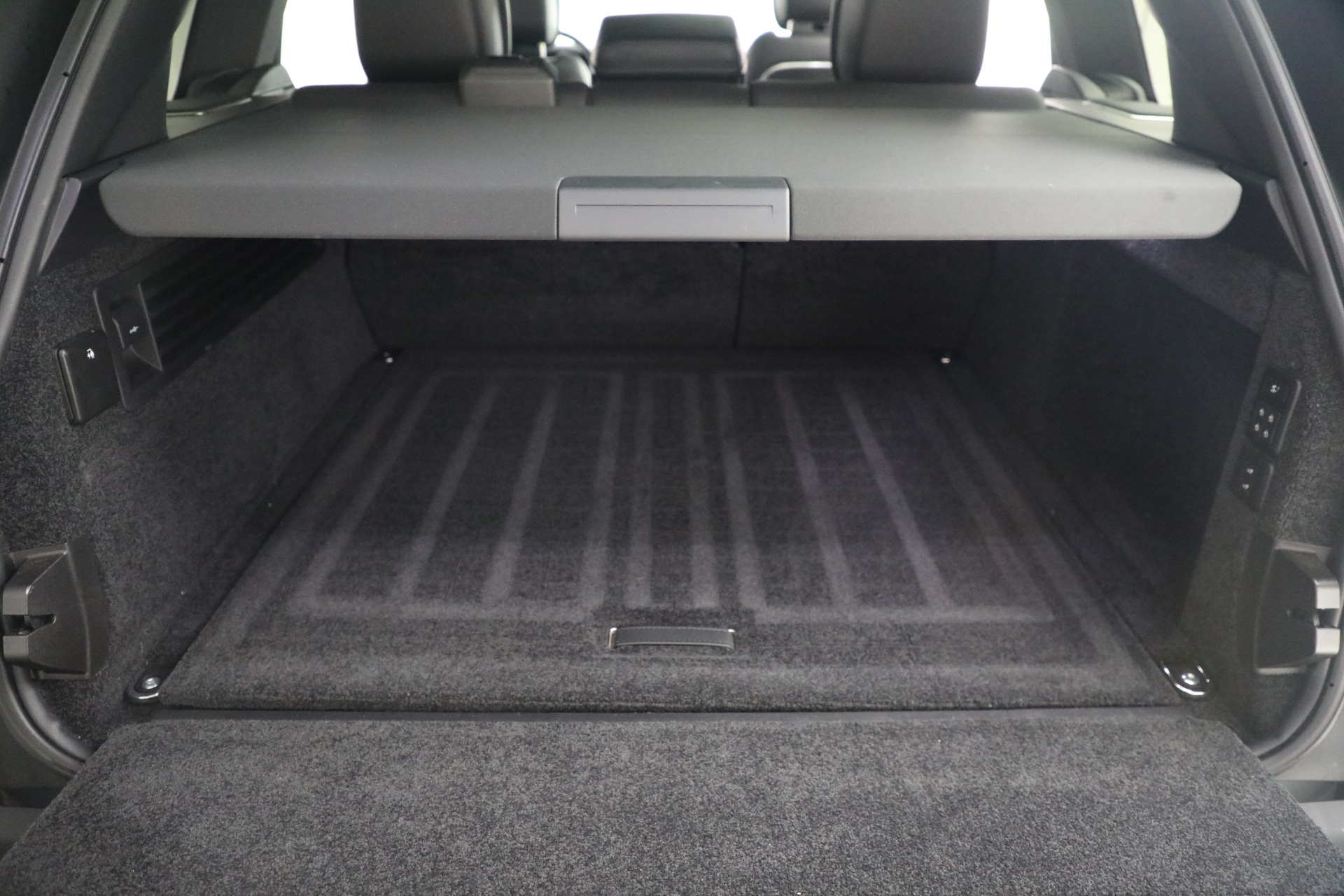 Used-2020-Land-Rover-Range-Rover-Autobiography-LWB