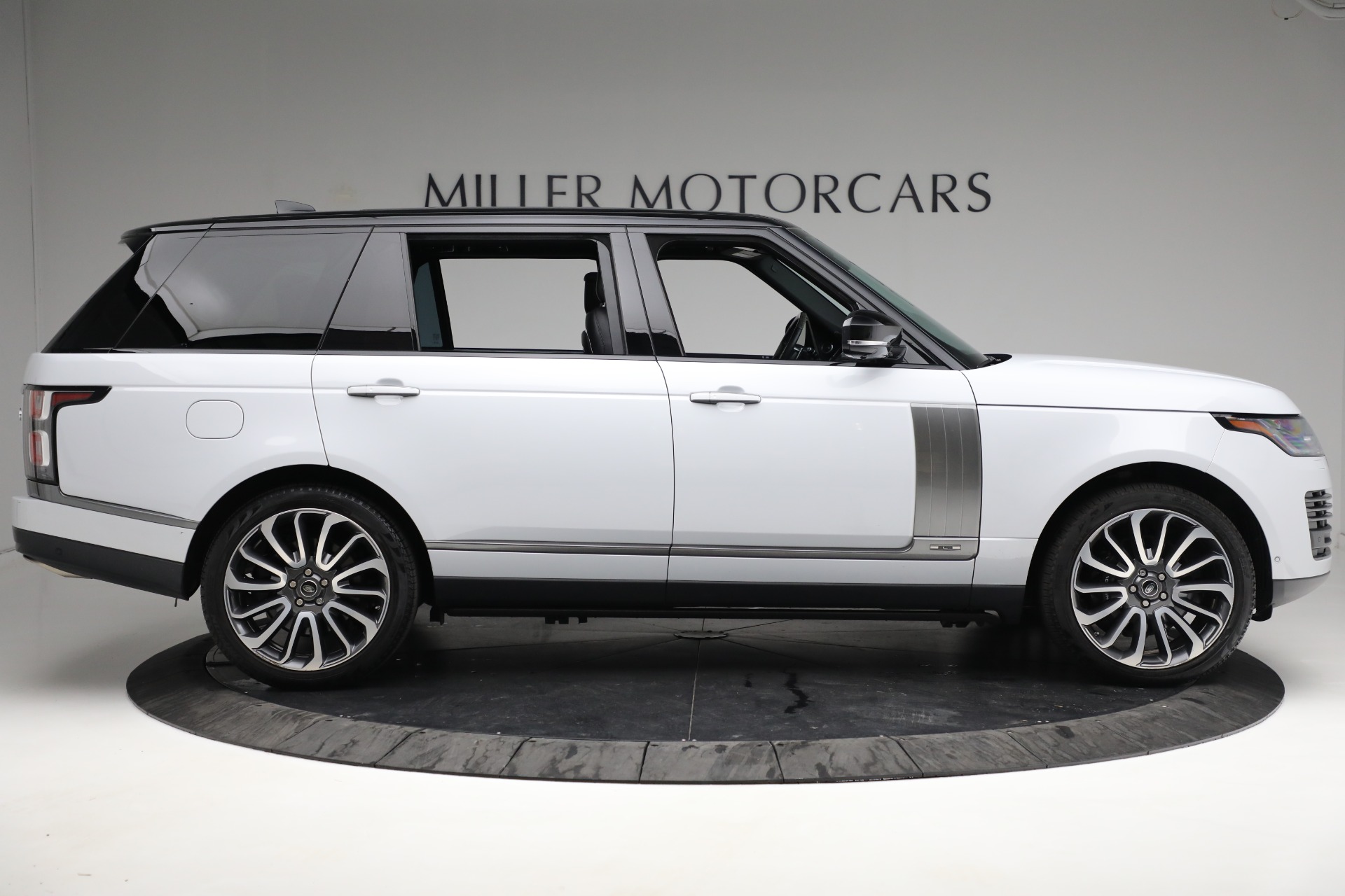 Used-2020-Land-Rover-Range-Rover-Autobiography-LWB
