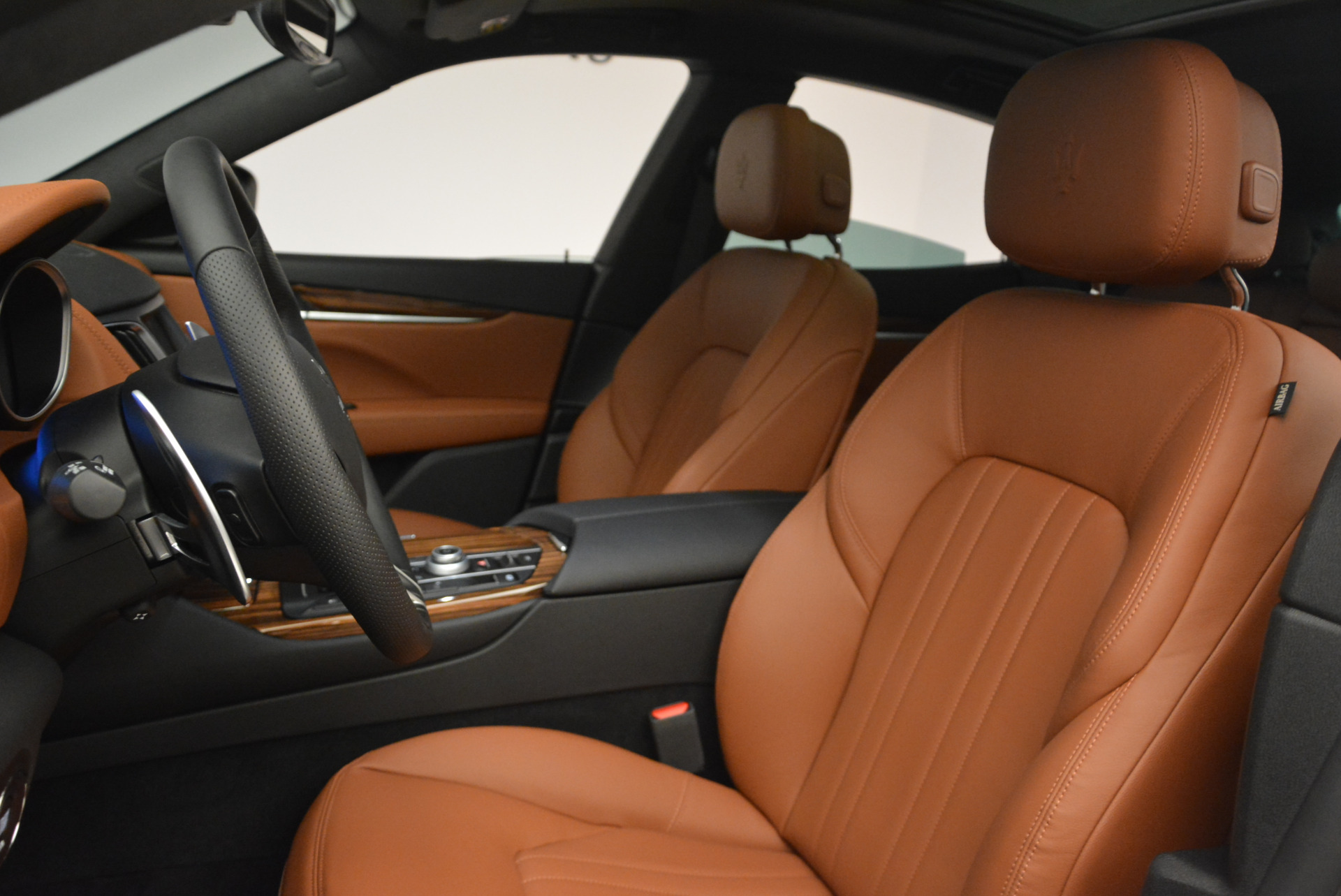 New-2017-Maserati-Levante-S