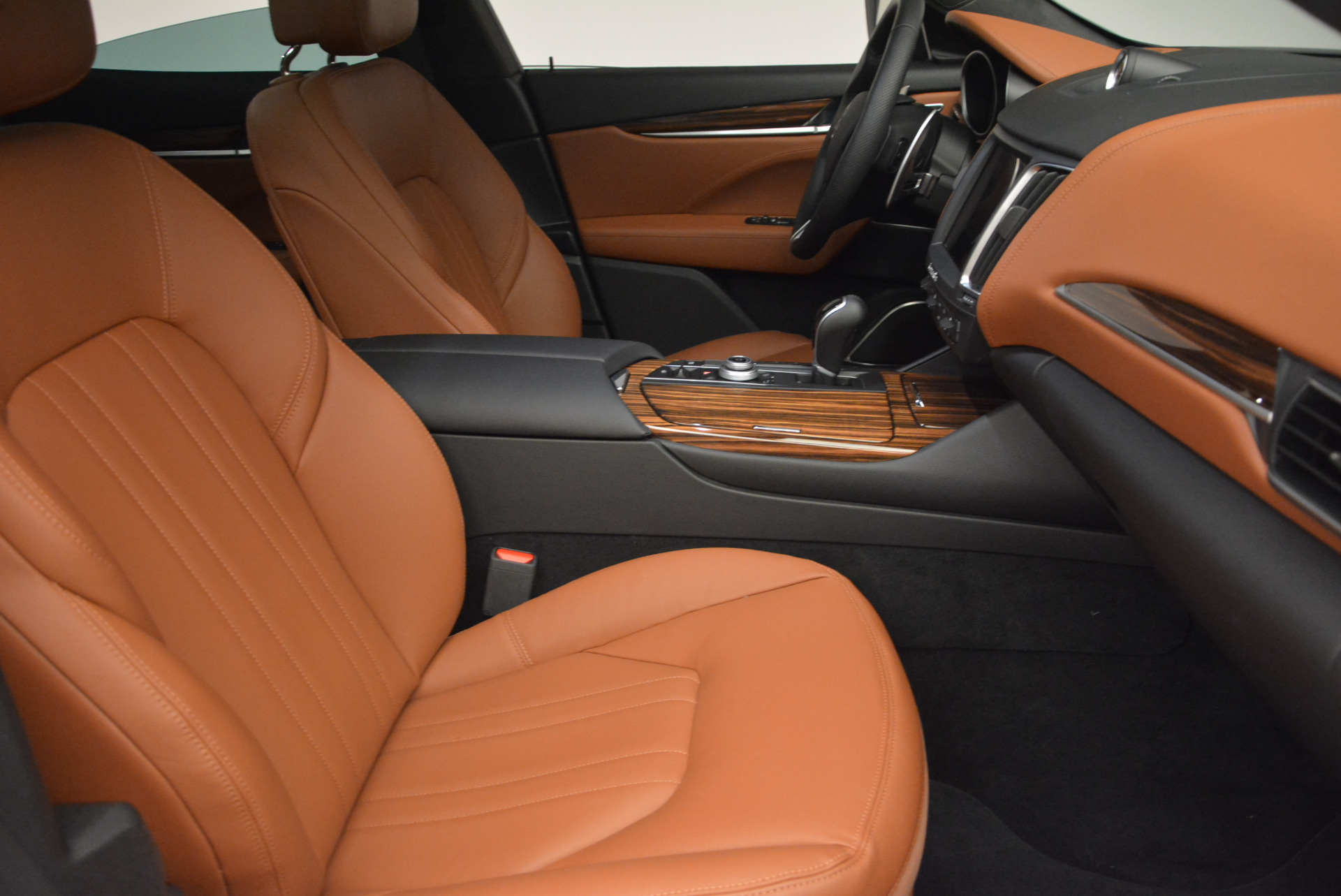 New-2017-Maserati-Levante-S