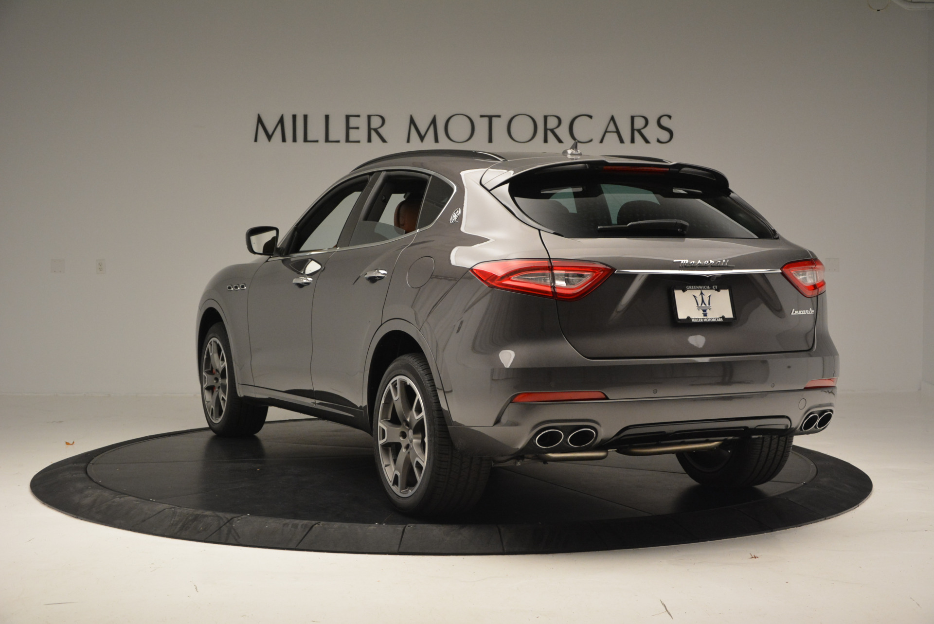 New-2017-Maserati-Levante-S