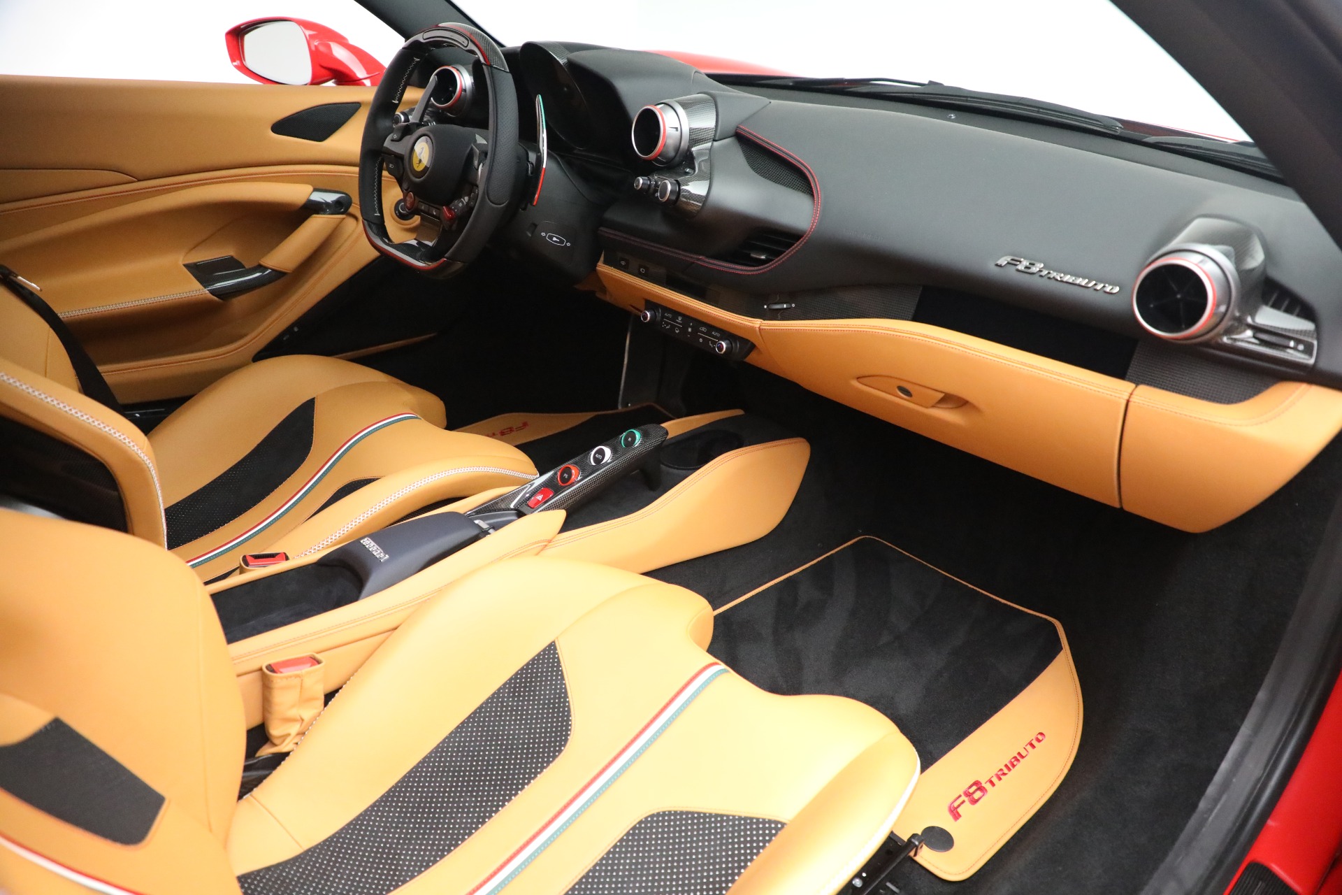 Used-2021-Ferrari-F8-Tributo