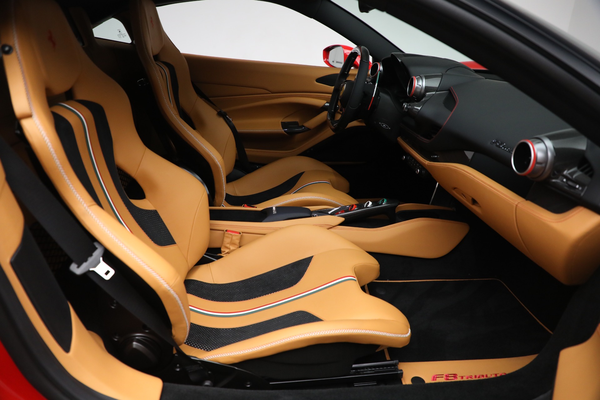 Used-2021-Ferrari-F8-Tributo