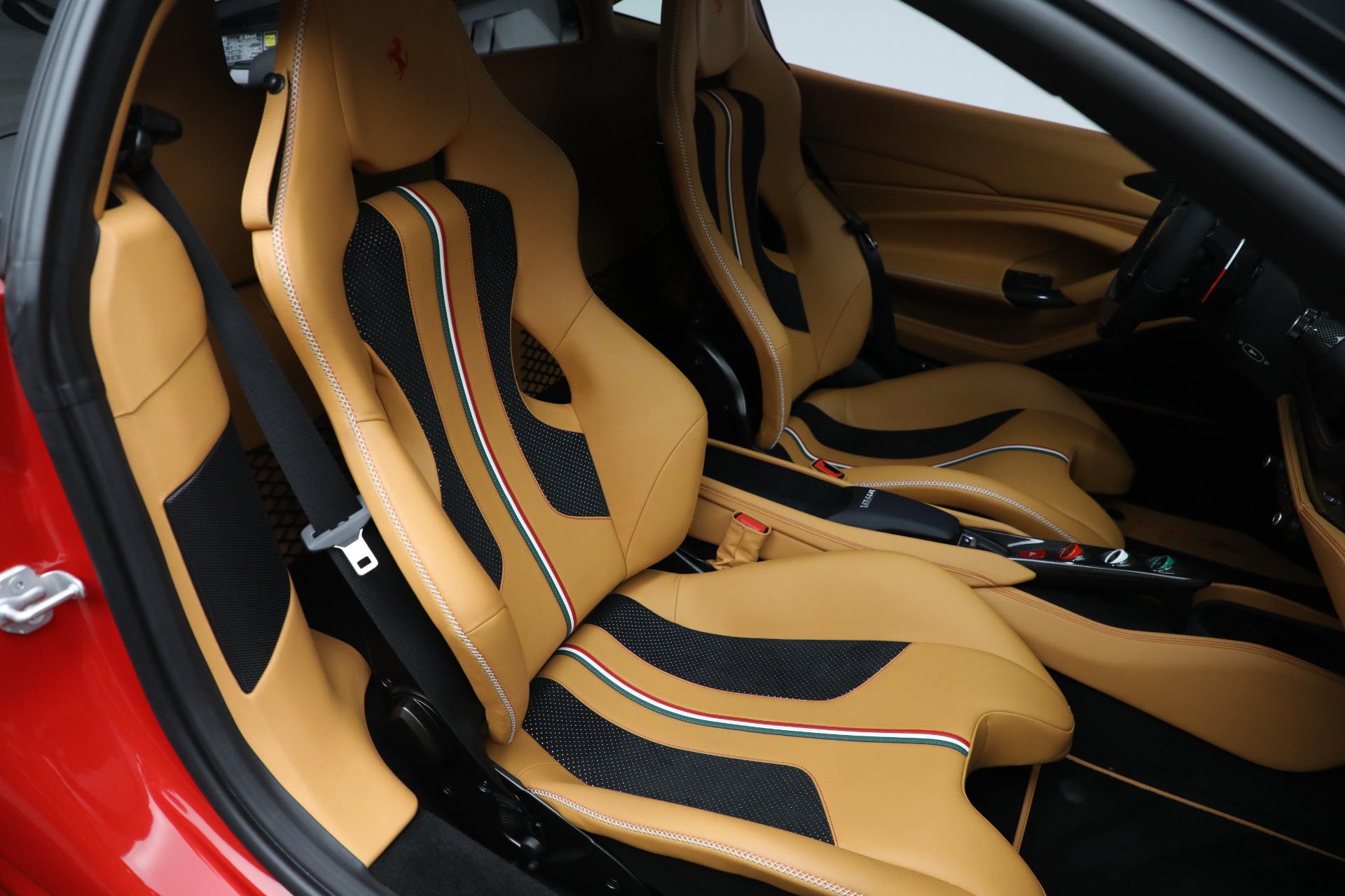 Used-2021-Ferrari-F8-Tributo