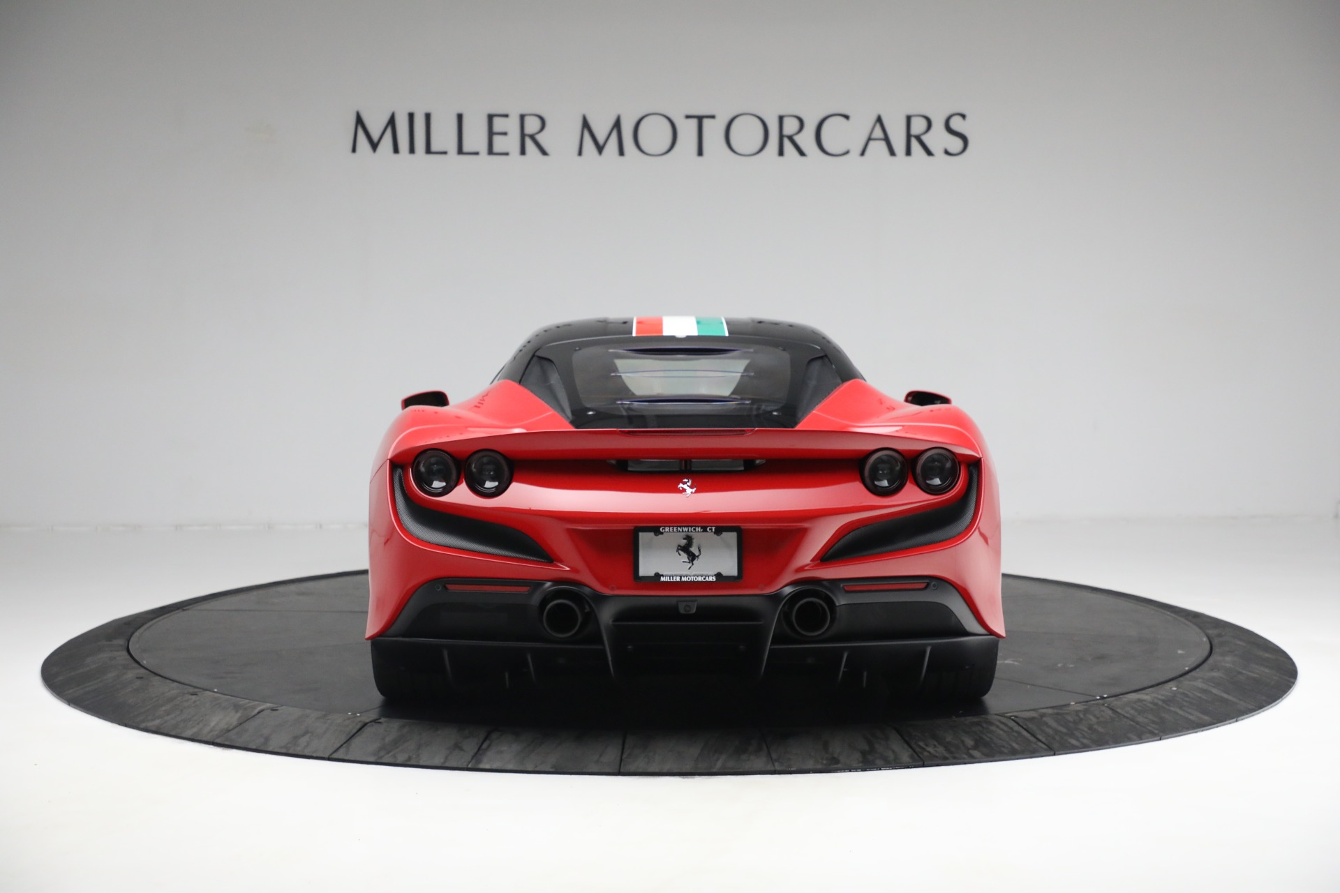 Used-2021-Ferrari-F8-Tributo
