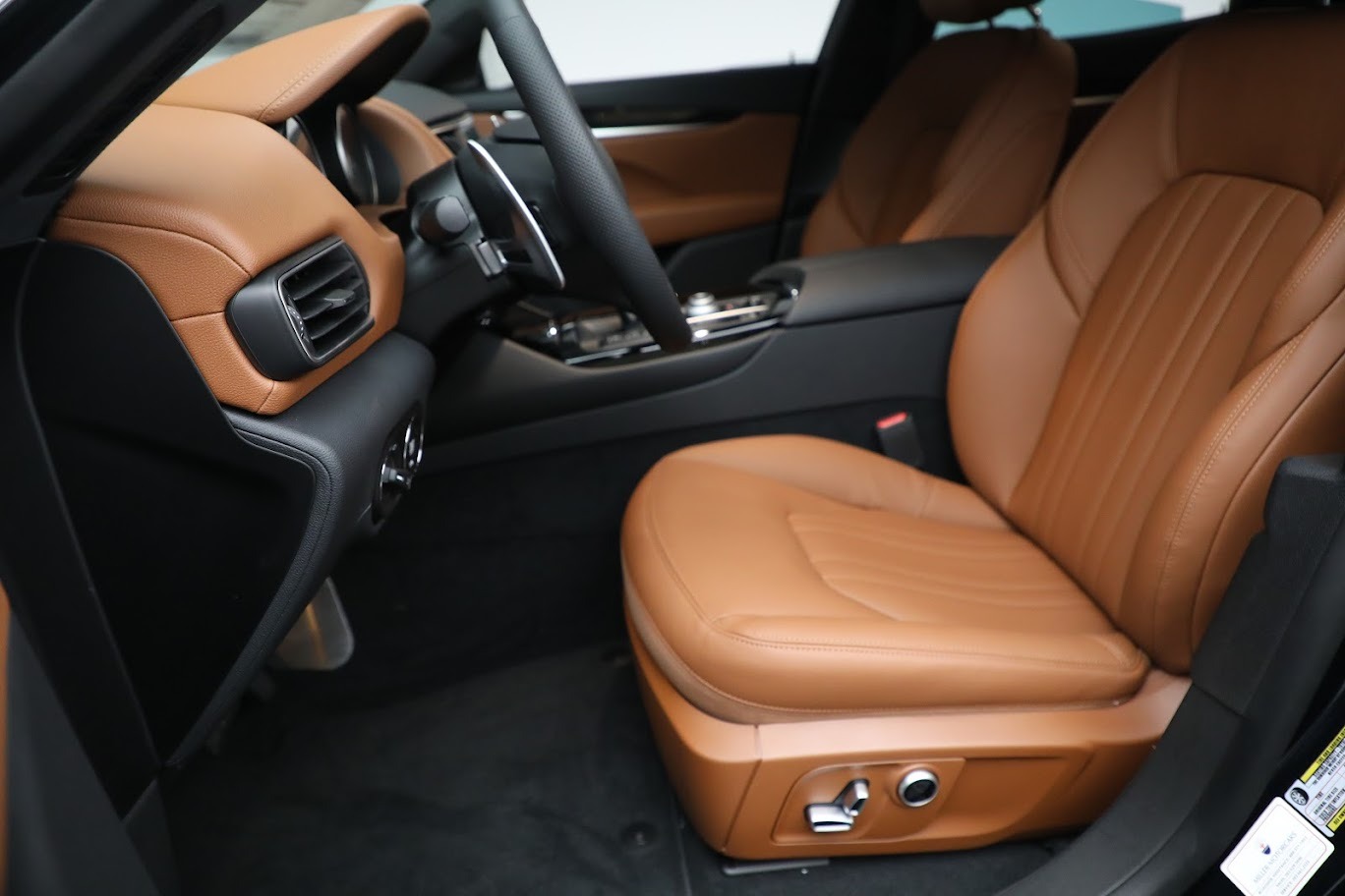 New-2023-Maserati-Levante-GT