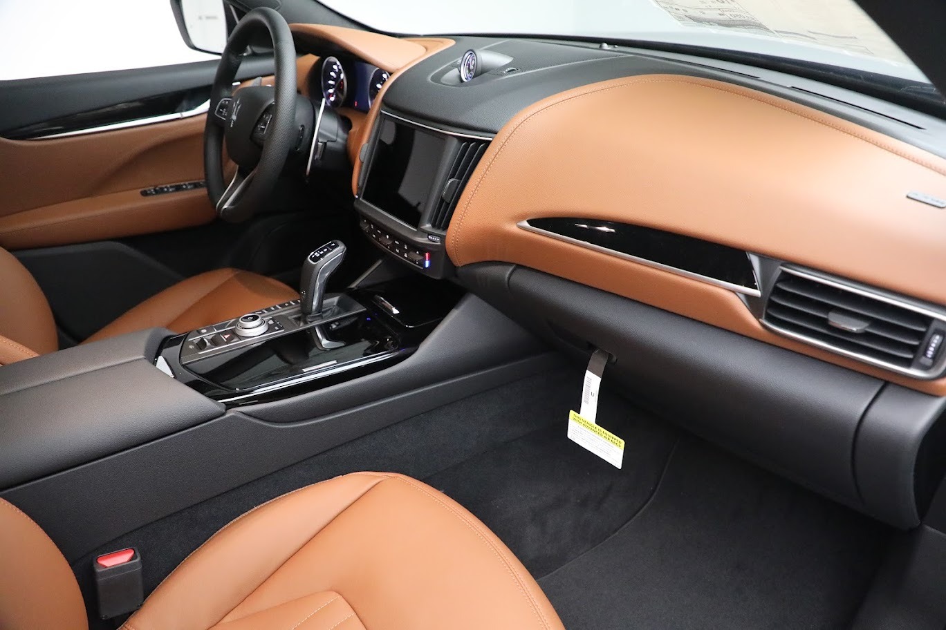 New-2023-Maserati-Levante-GT