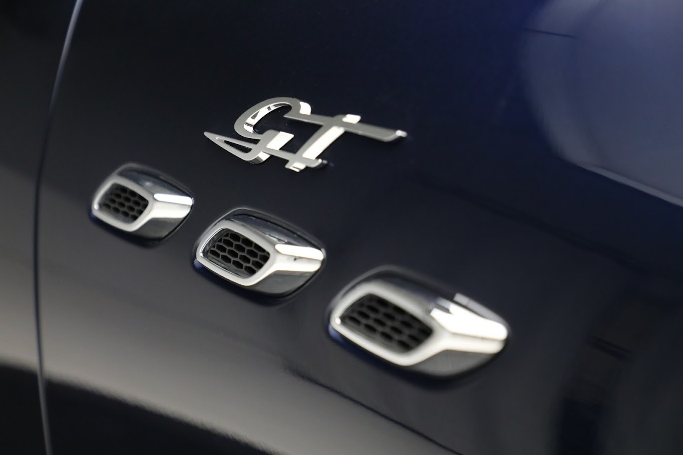 New-2023-Maserati-Levante-GT