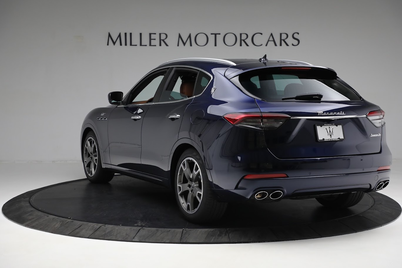 New-2023-Maserati-Levante-GT