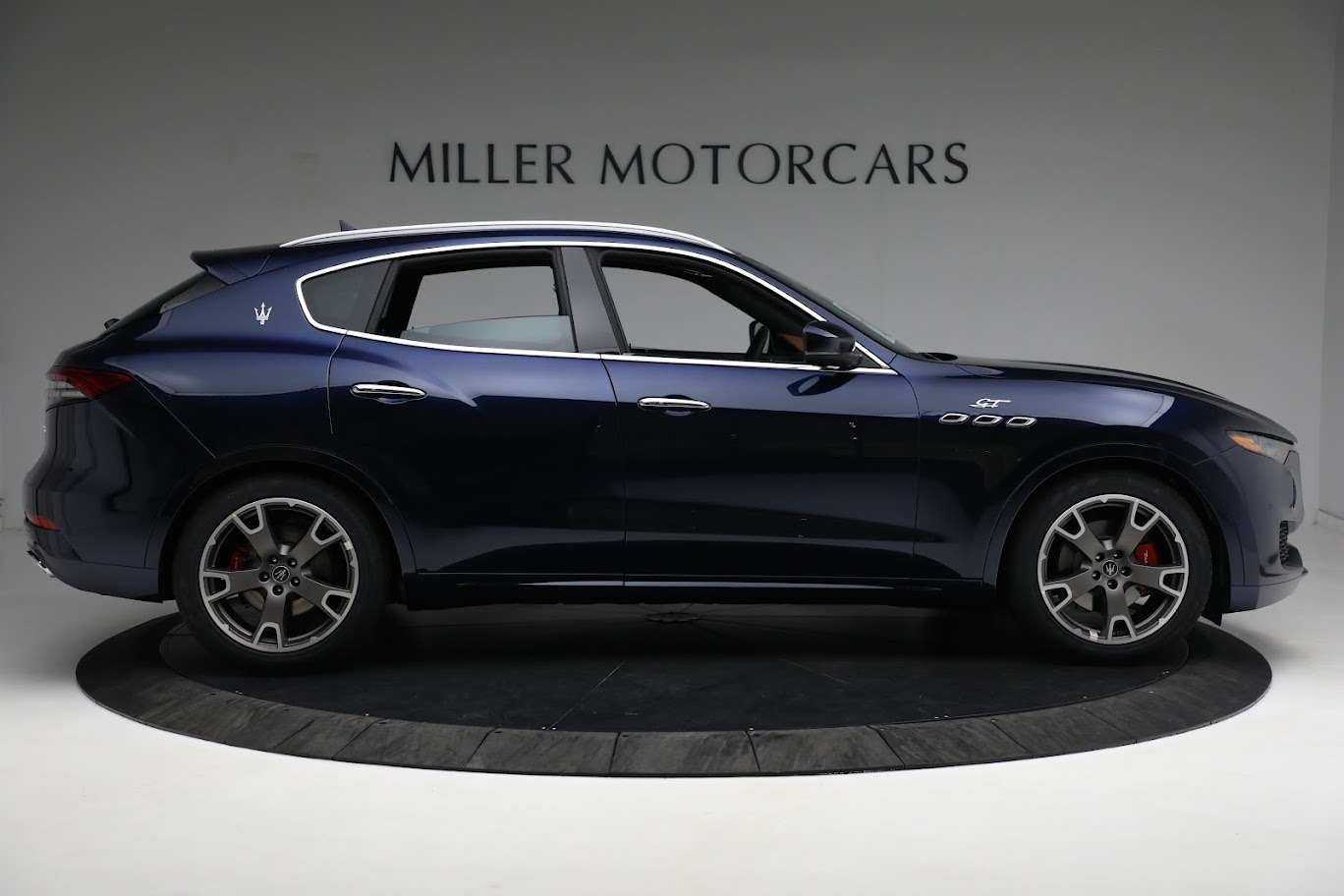 New-2023-Maserati-Levante-GT