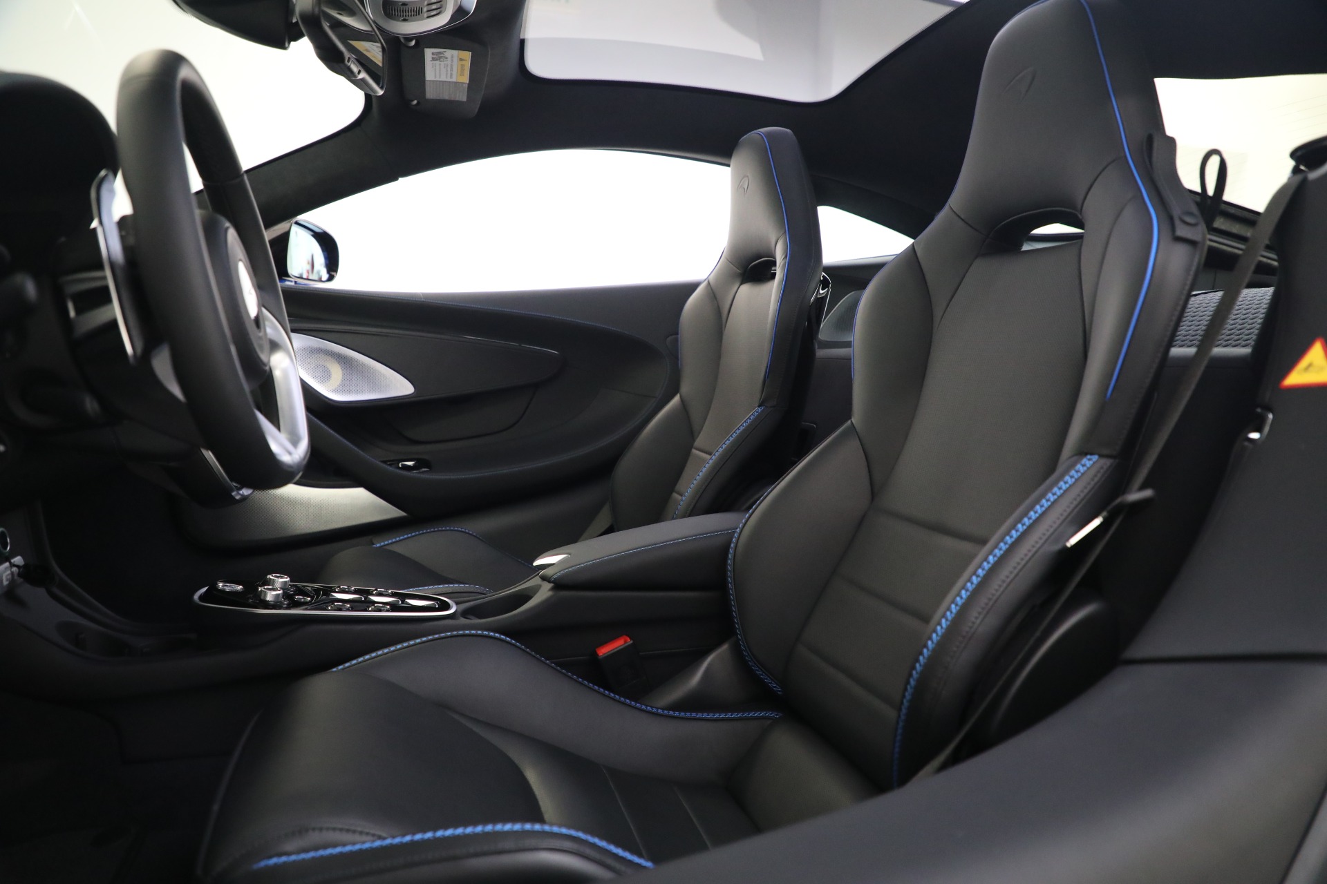 Used-2023-McLaren-GT-Luxe