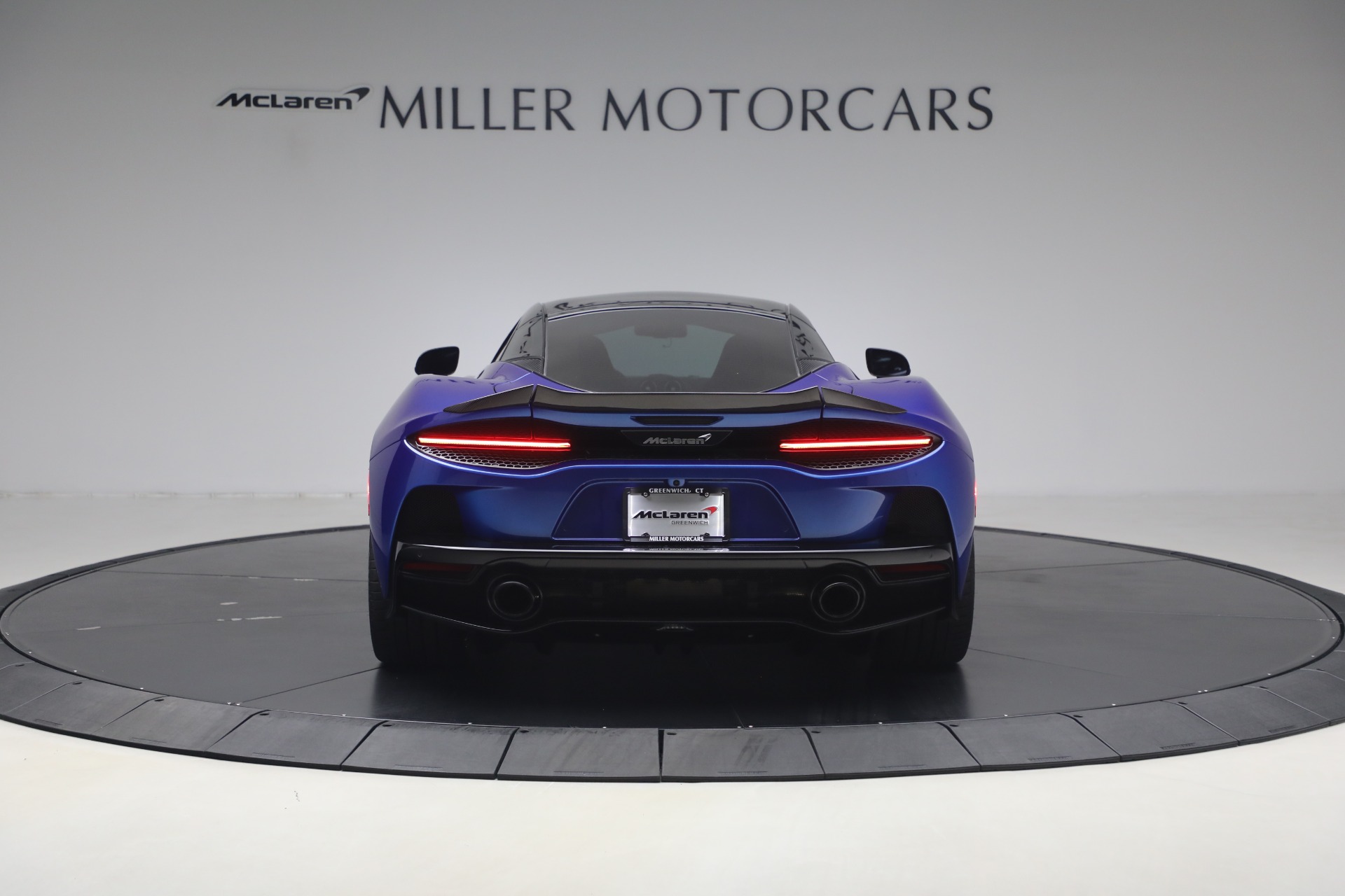 Used-2023-McLaren-GT-Luxe