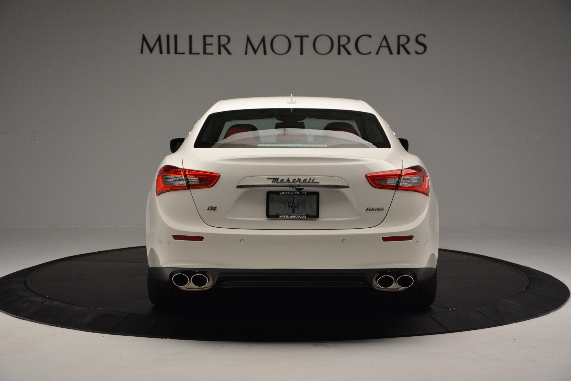 New-2017-Maserati-Ghibli-S-Q4