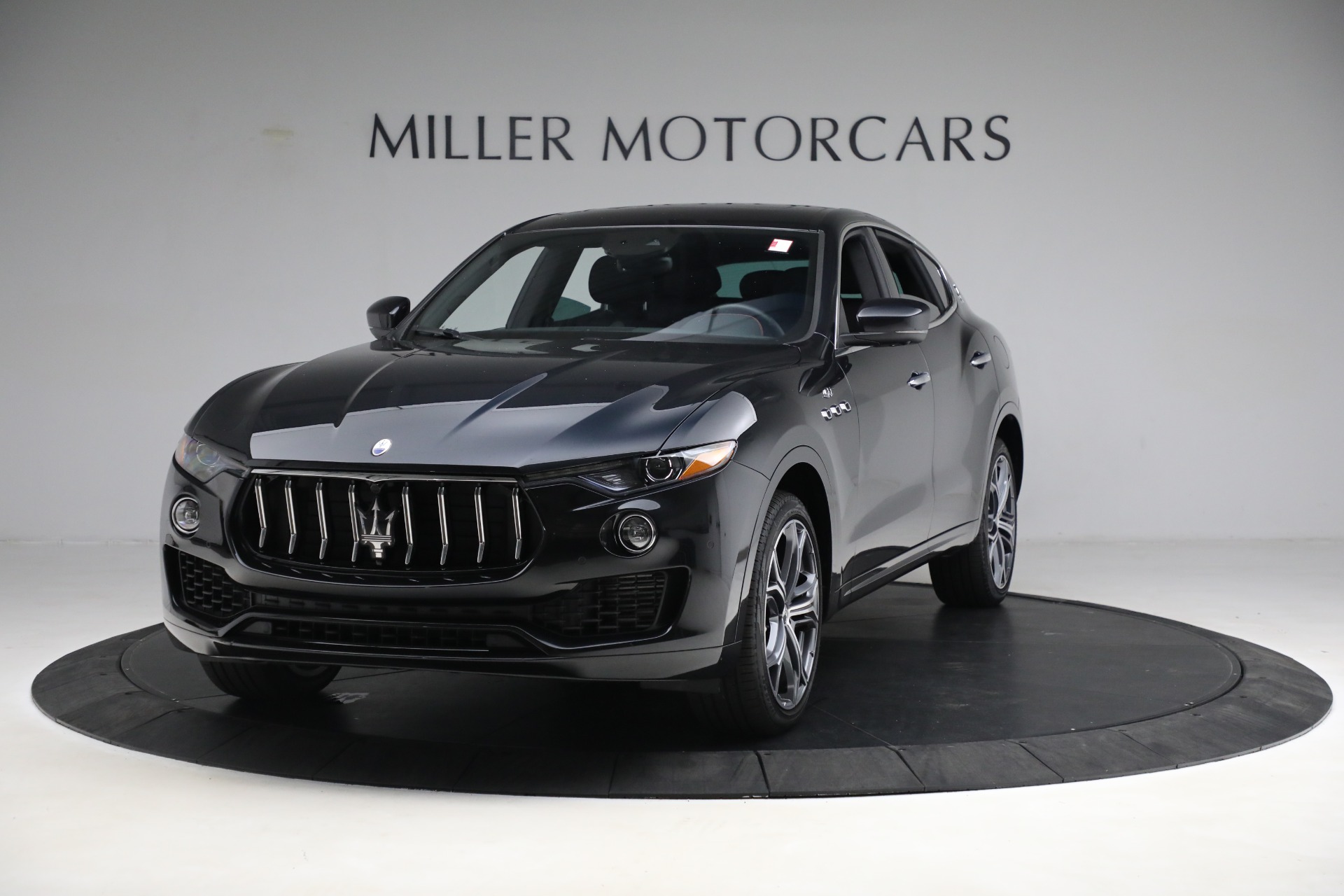 New-2023-Maserati-Levante-GT