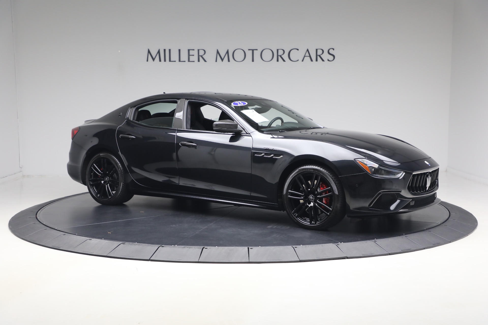 Used-2023-Maserati-Ghibli-Modena-Q4