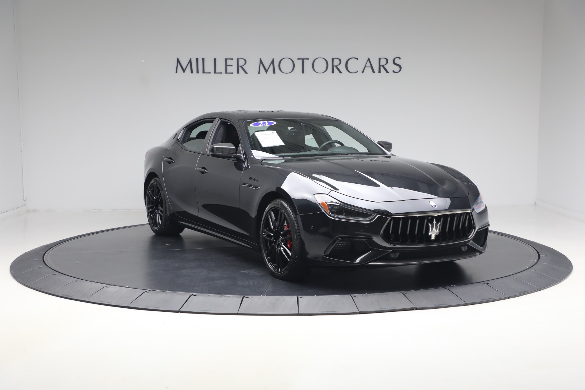 Used-2023-Maserati-Ghibli-Modena-Q4