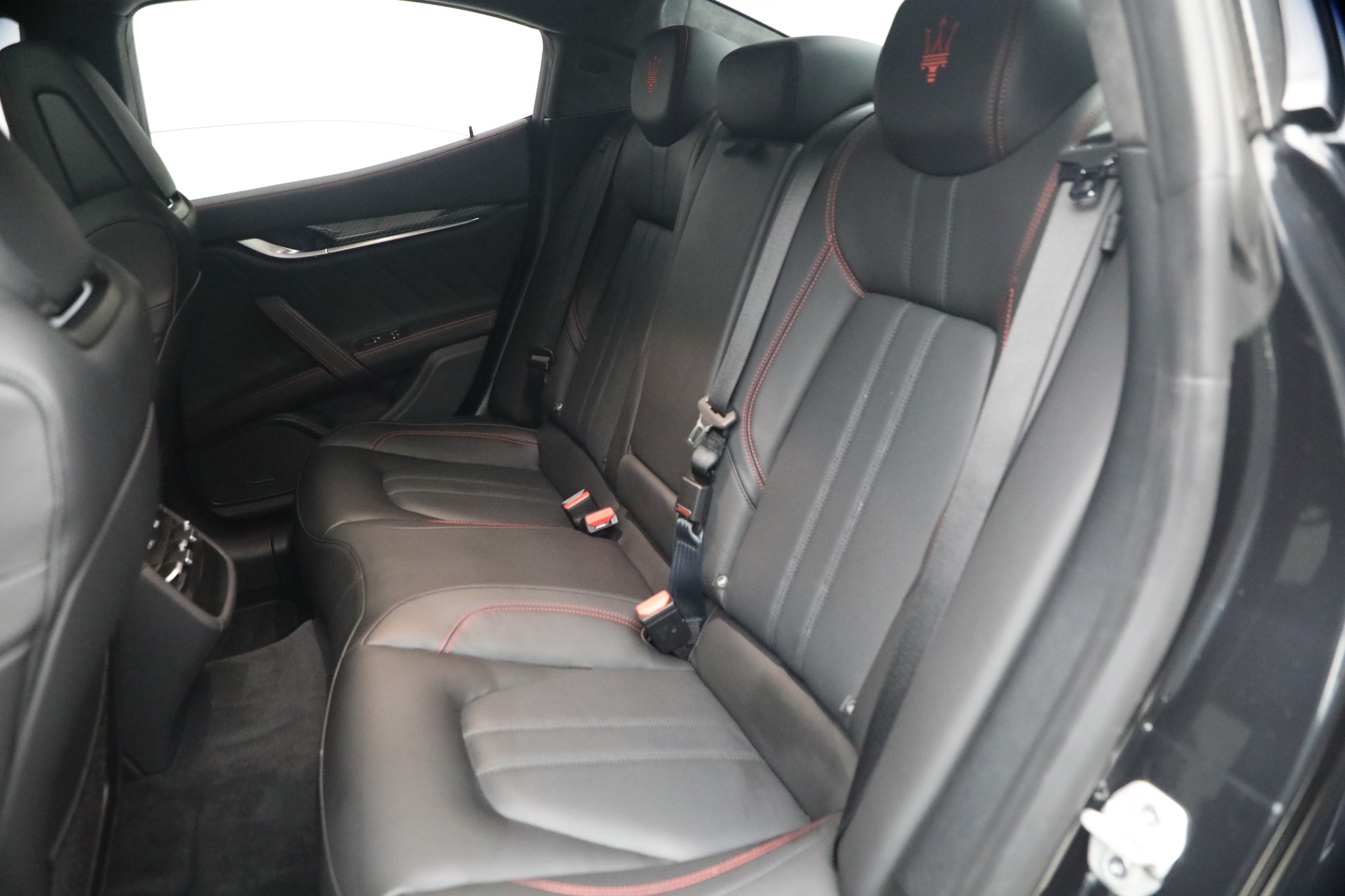 Used-2023-Maserati-Ghibli-Modena-Q4