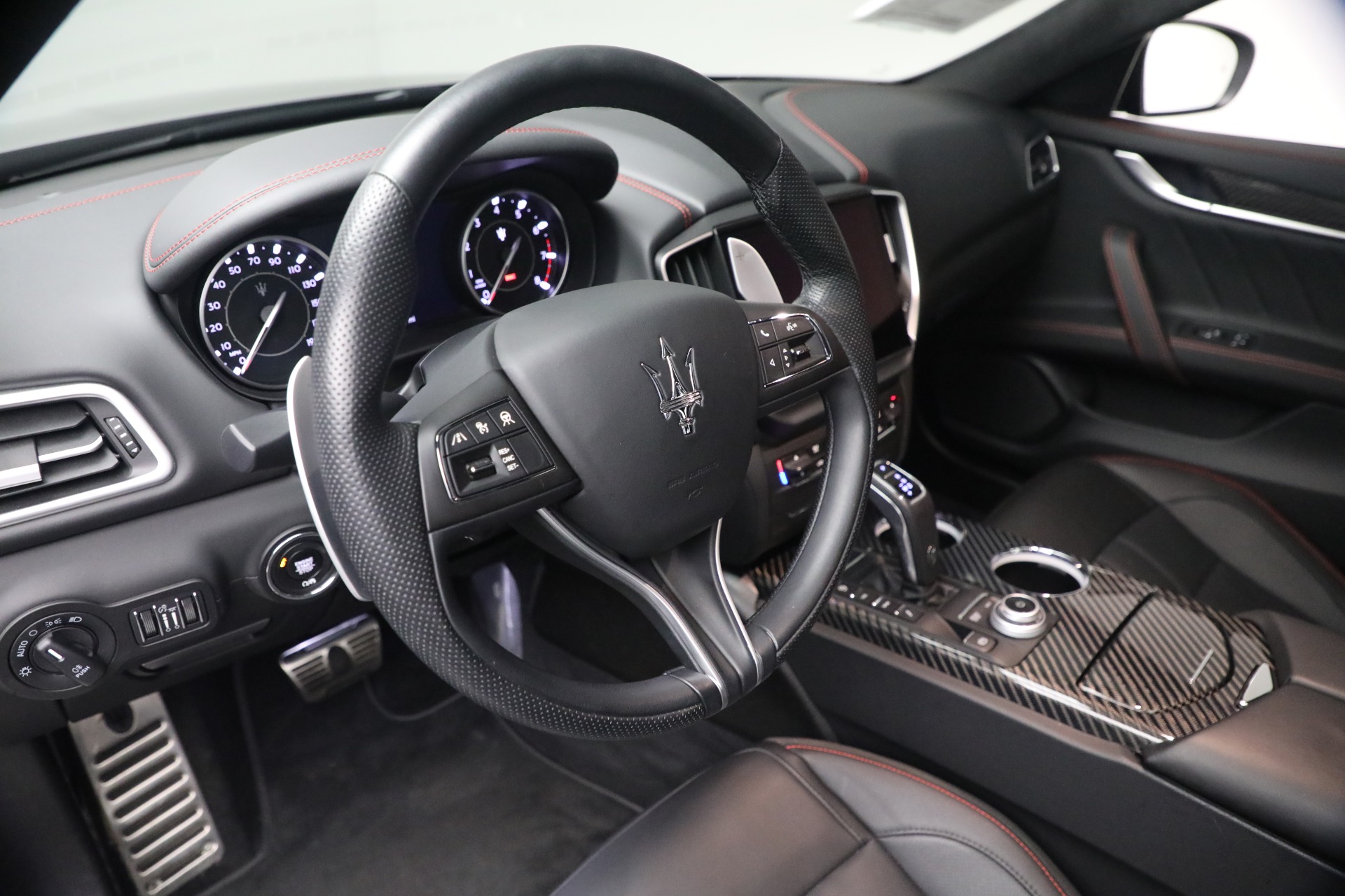 Used-2023-Maserati-Ghibli-Modena-Q4