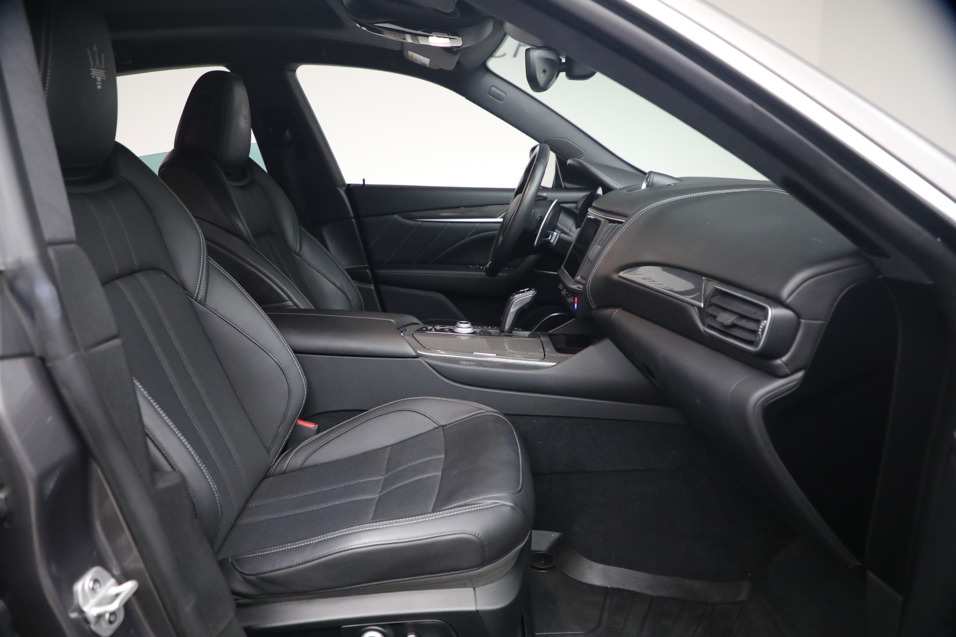 Used-2023-Maserati-Levante-GT