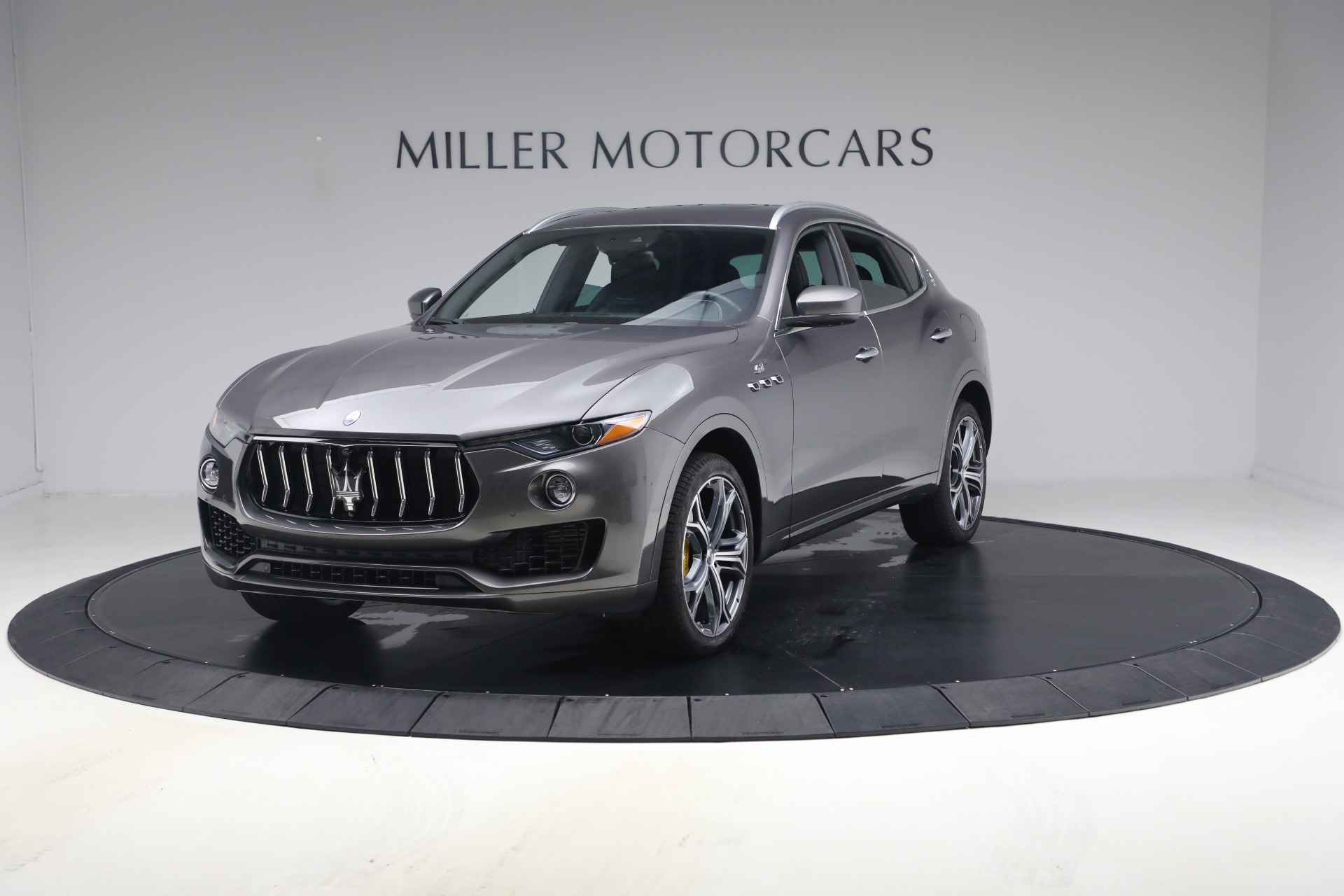 Used-2023-Maserati-Levante-GT