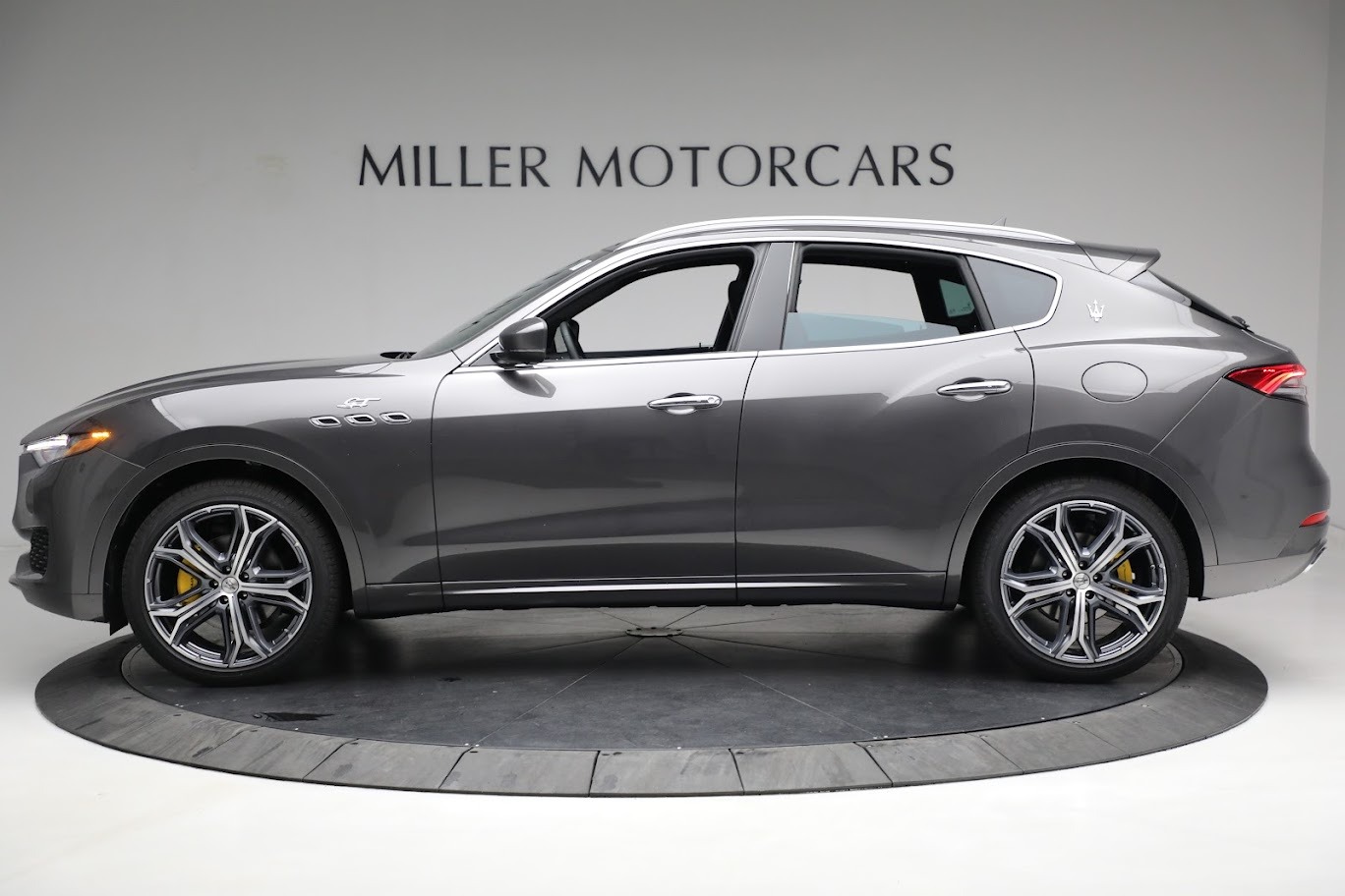 New-2023-Maserati-Levante-GT