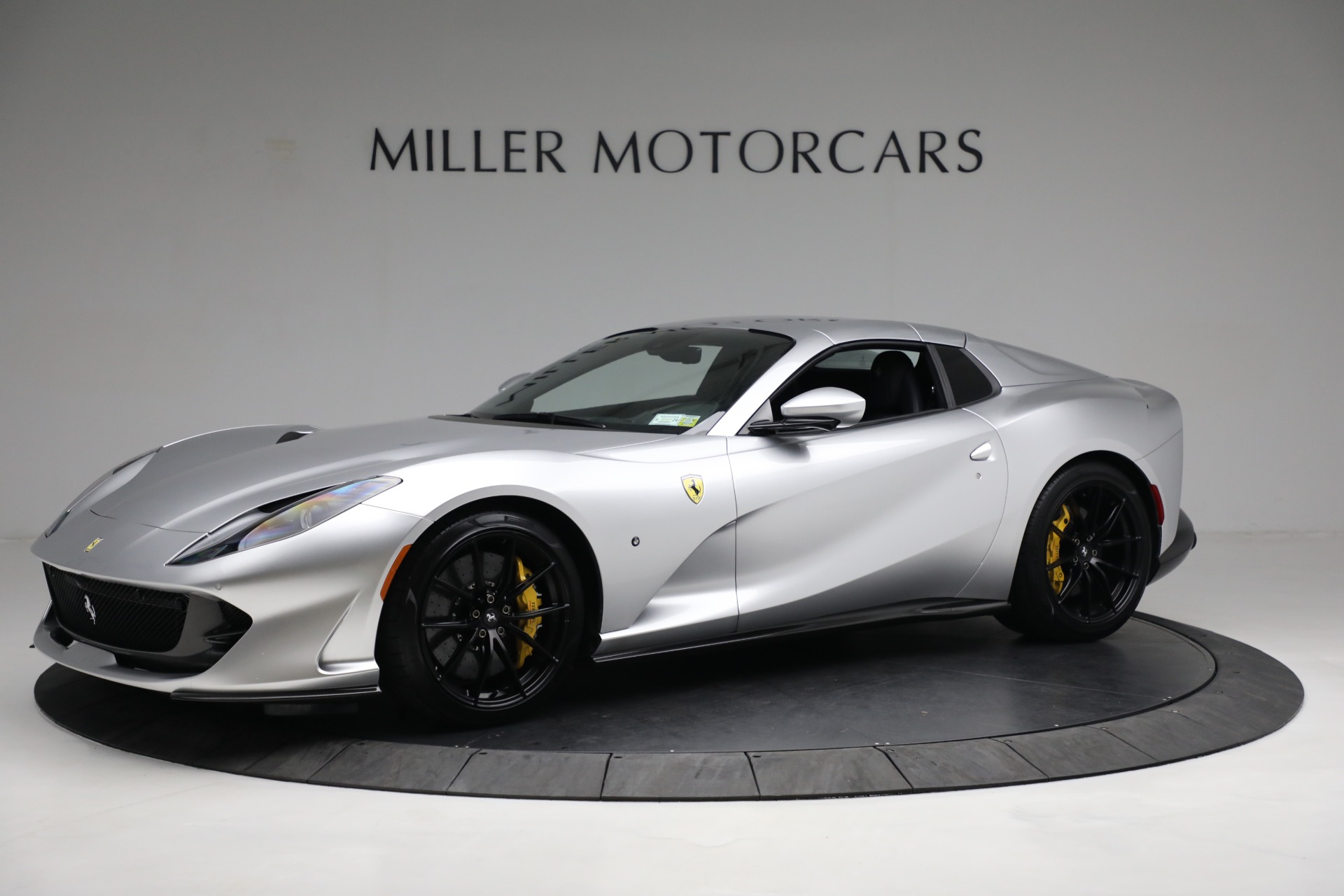 Used-2022-Ferrari-812-GTS