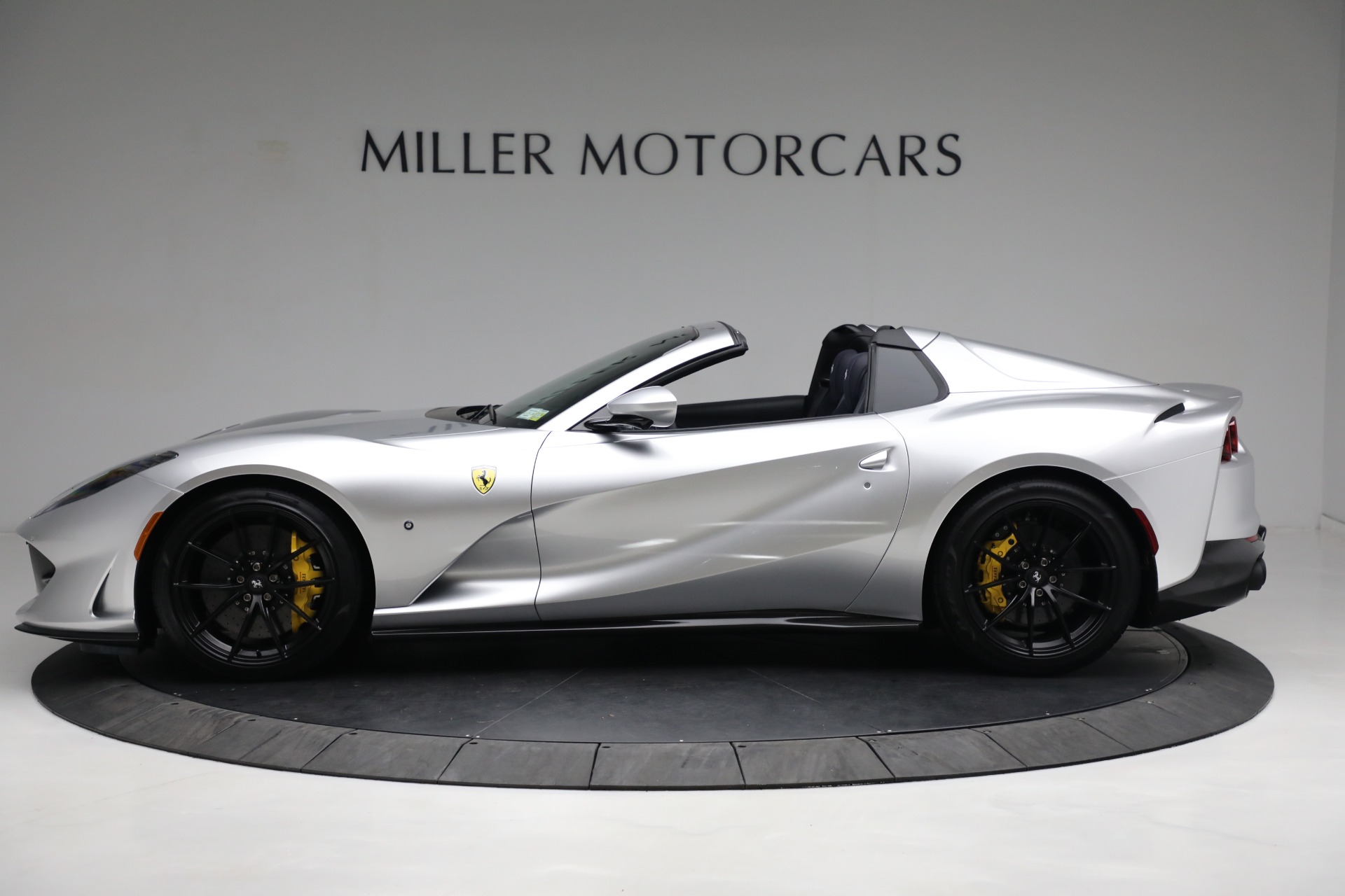 Used-2022-Ferrari-812-GTS