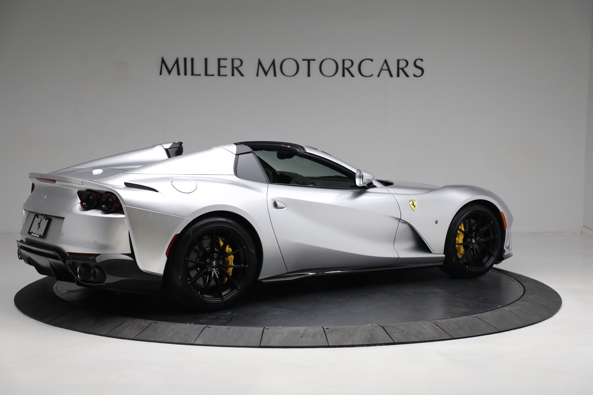 Used-2022-Ferrari-812-GTS